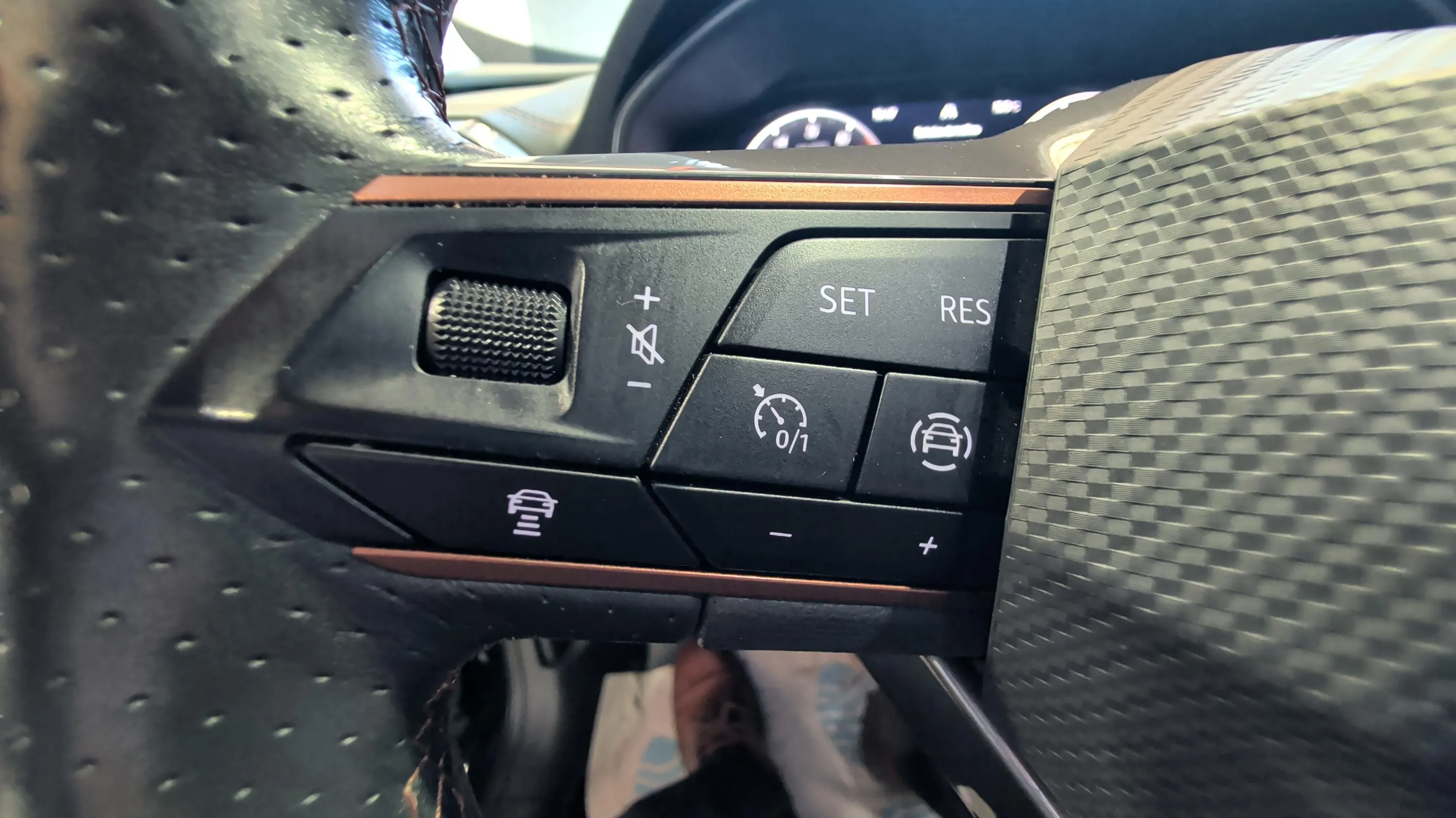 Cupra Formentor 1.5 TSI - foto 13