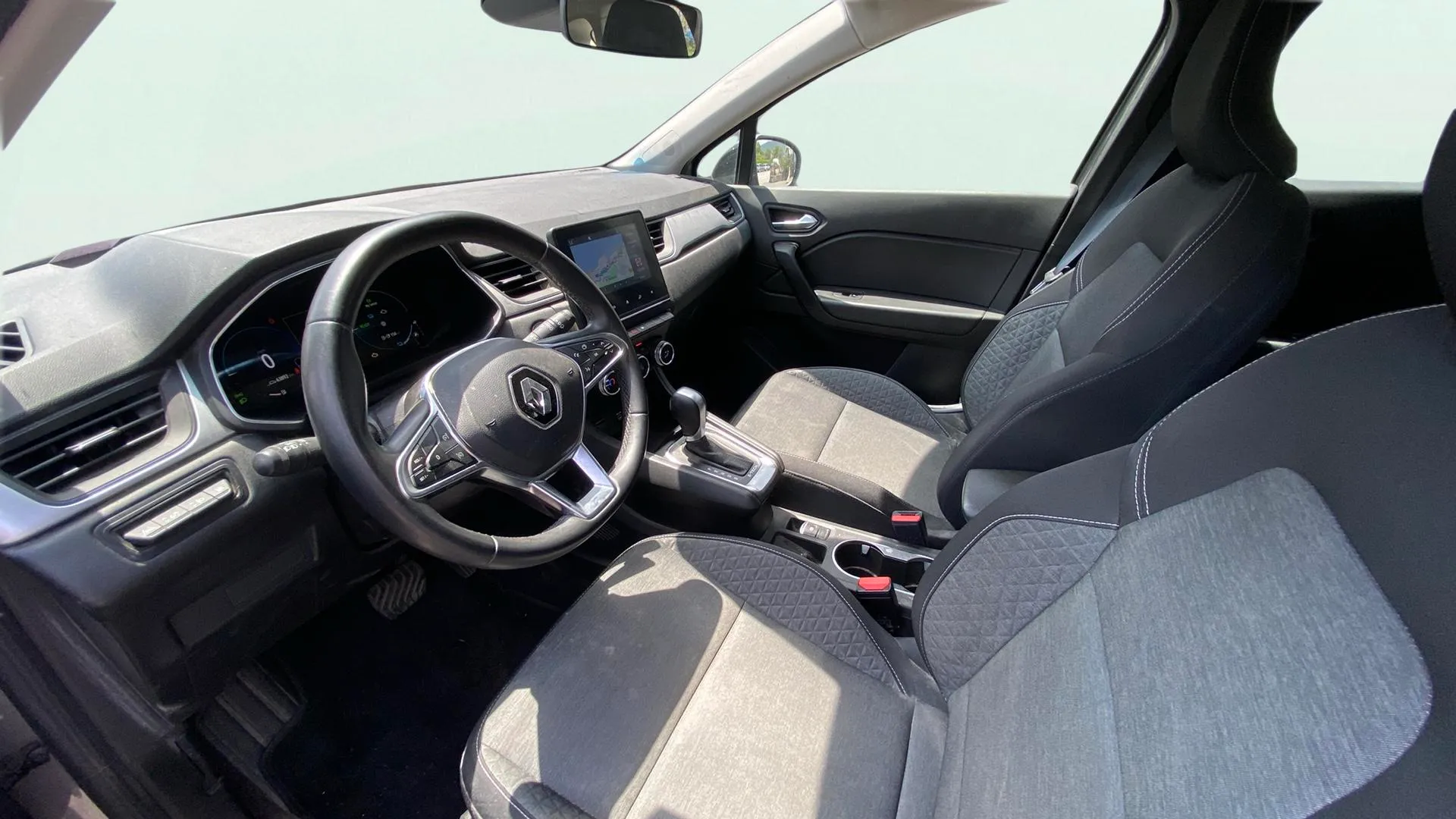 Renault Captur Zen E-Tech Híbrido enchufable - foto 11