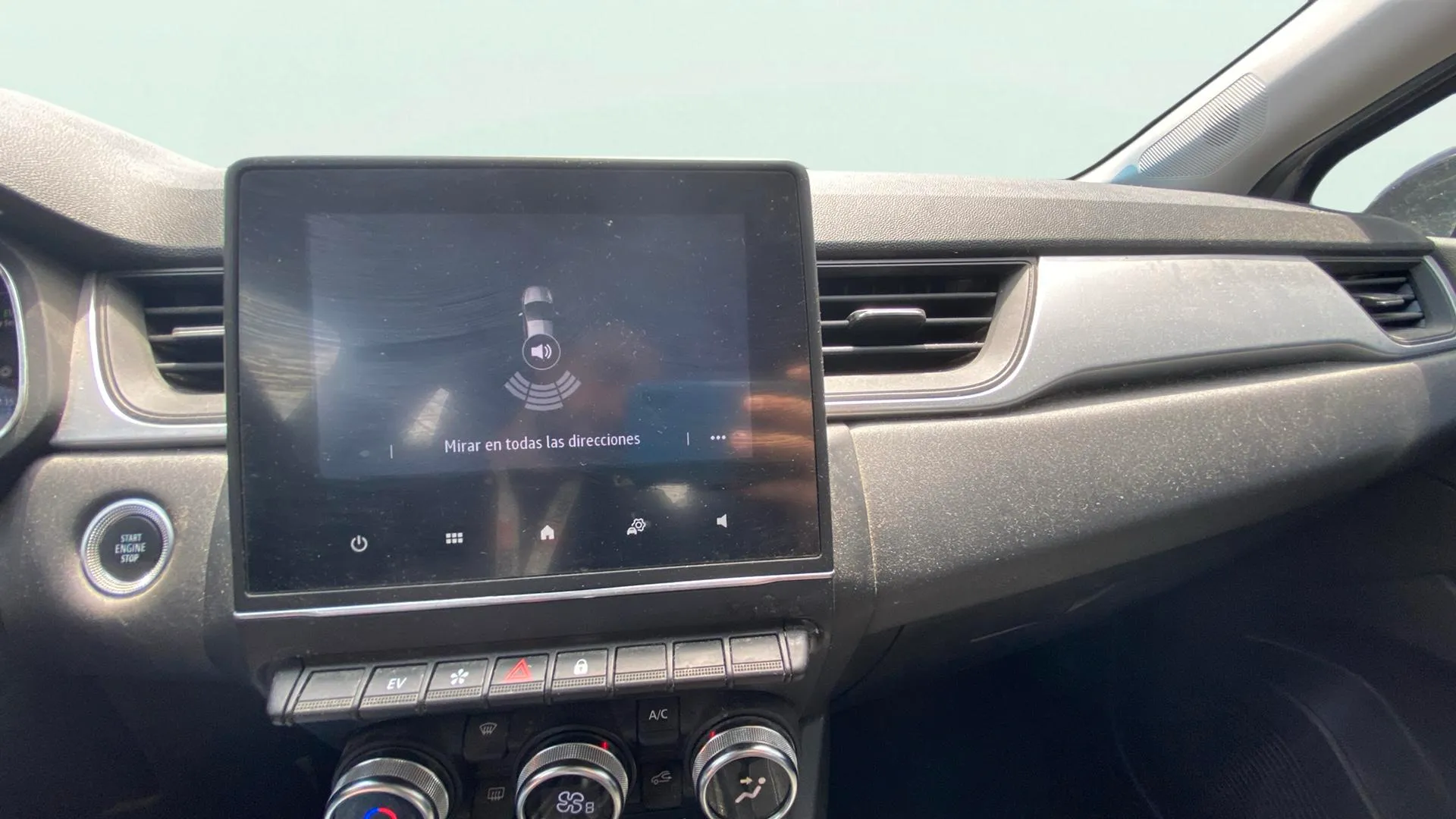 Renault Captur Zen E-Tech Híbrido enchufable - foto 19