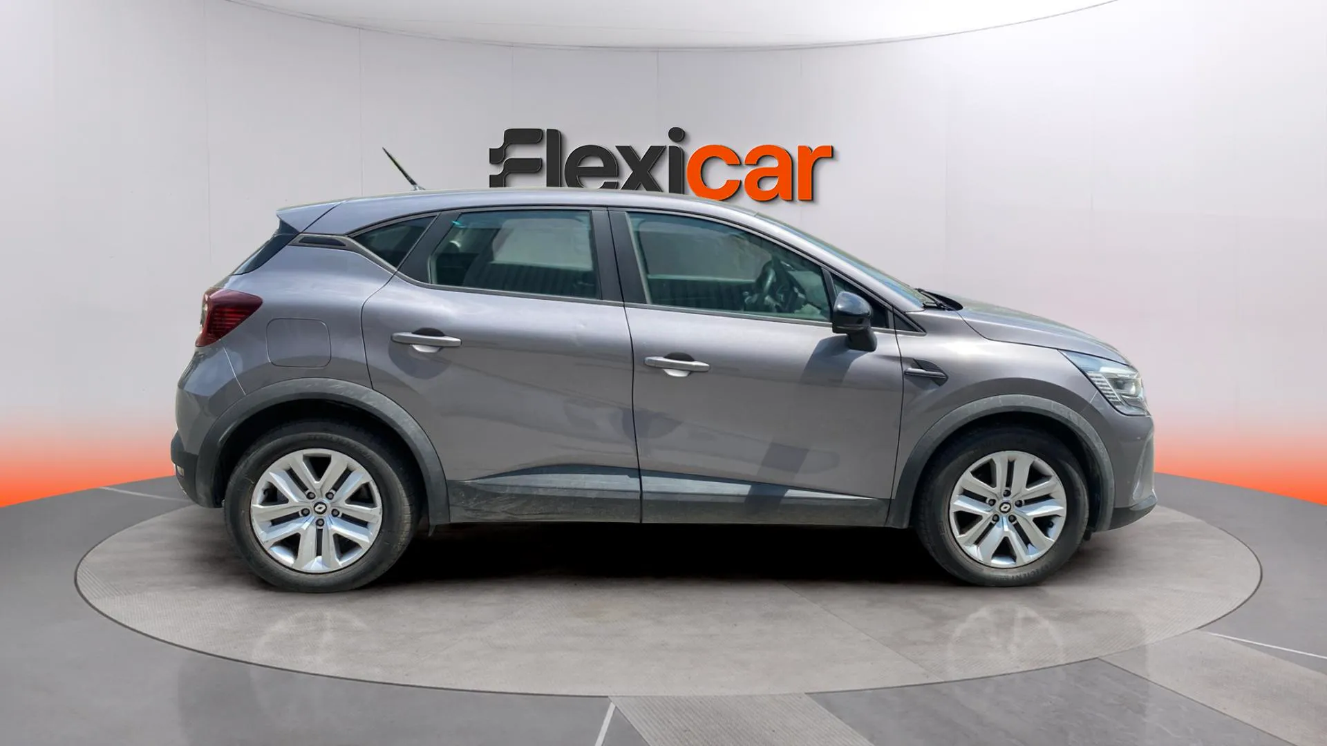Renault Captur Zen E-Tech Híbrido enchufable - foto 8