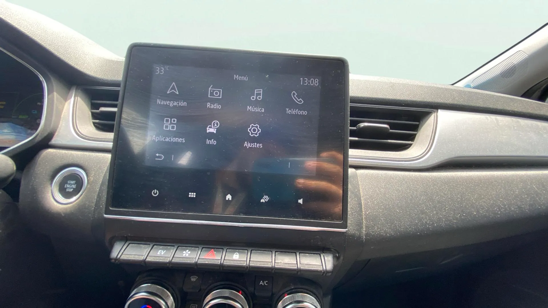Renault Captur Zen E-Tech Híbrido enchufable - foto 18