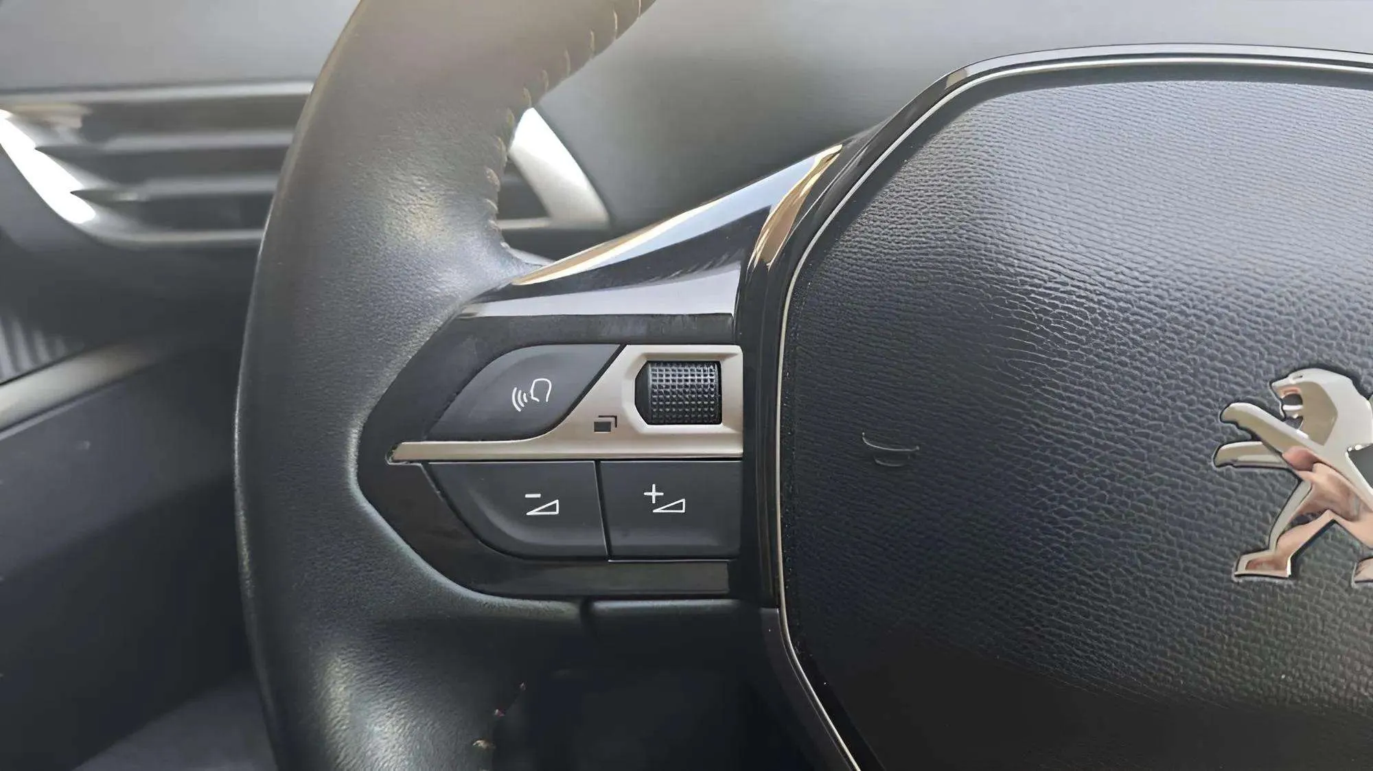 Peugeot 3008 1.5 BlueHDi Active Pack - foto 15
