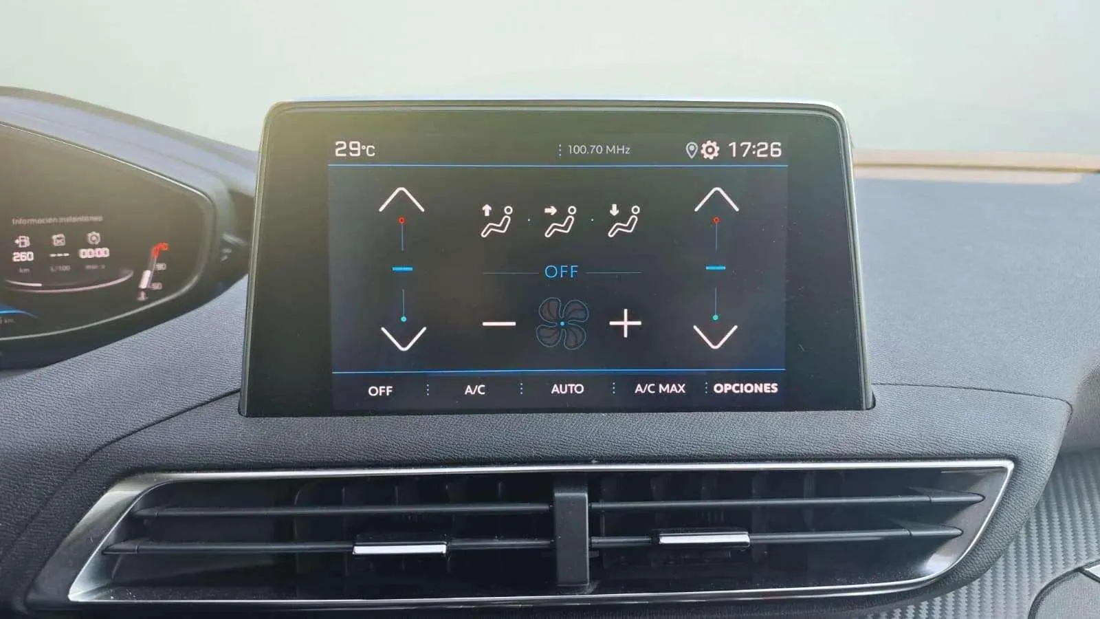 Peugeot 3008 1.5 BlueHDi Active Pack - foto 18