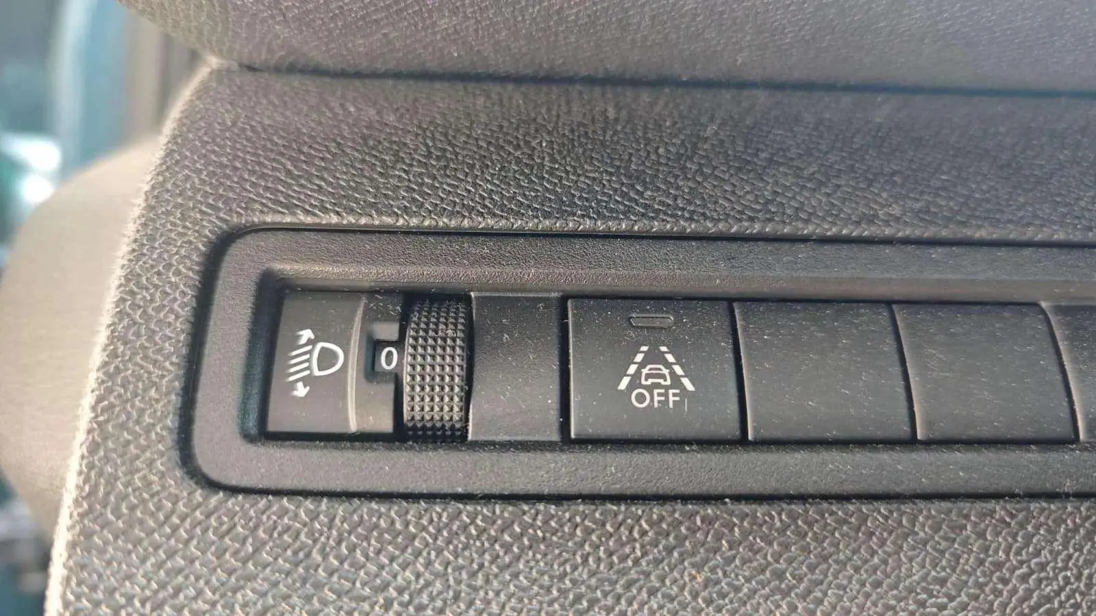 Peugeot 3008 1.5 BlueHDi Active Pack - foto 27