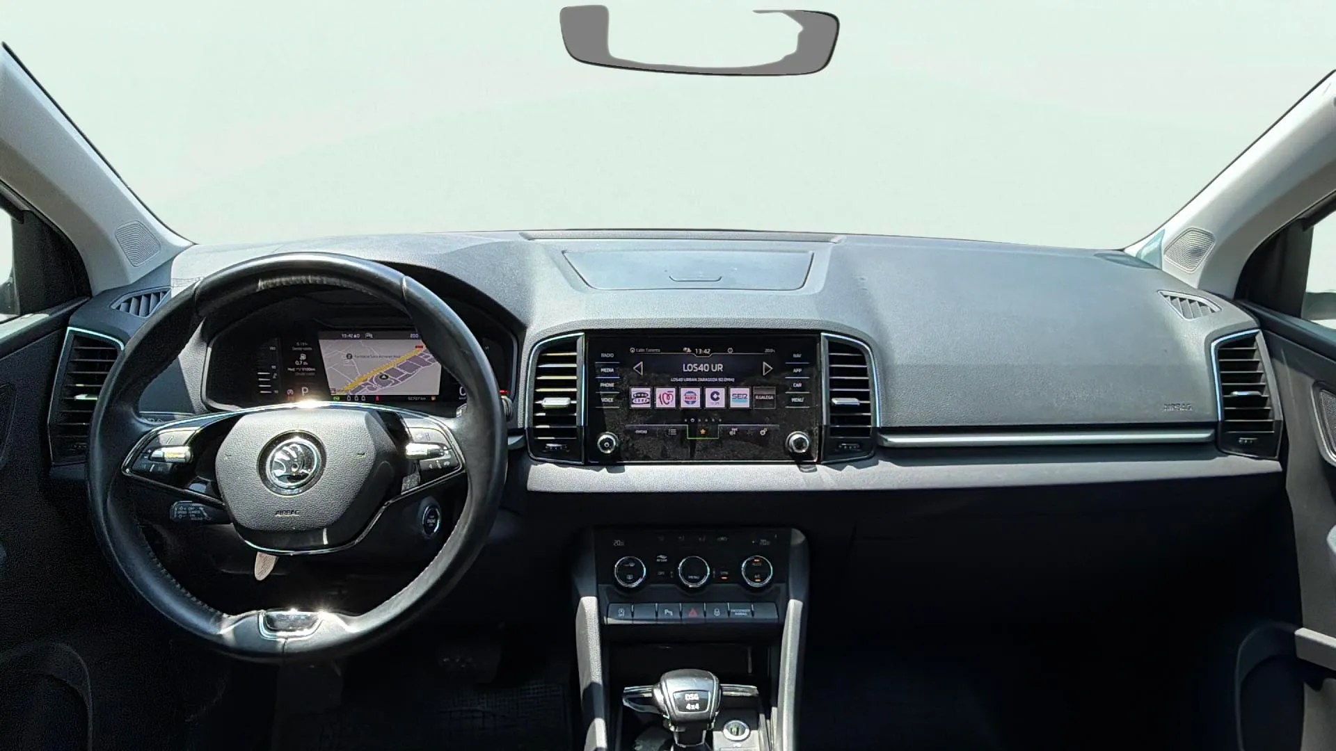 Škoda Karoq 2.0 TDI DSG 4x4 Ambition - foto 6