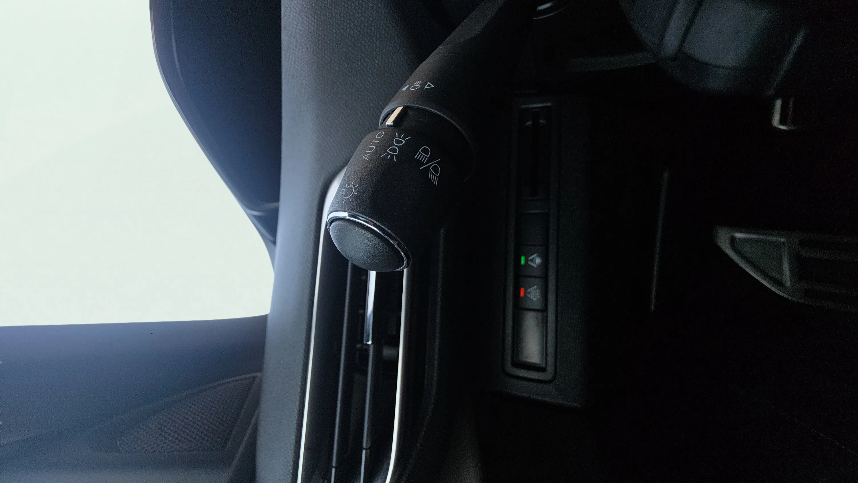 Peugeot 5008 1.5 BlueHDi GT EAT8 - foto 21