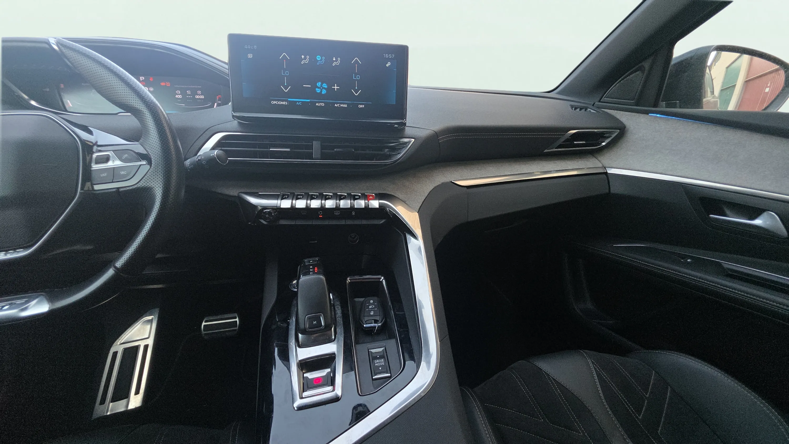 Peugeot 5008 1.5 BlueHDi GT EAT8 - foto 14