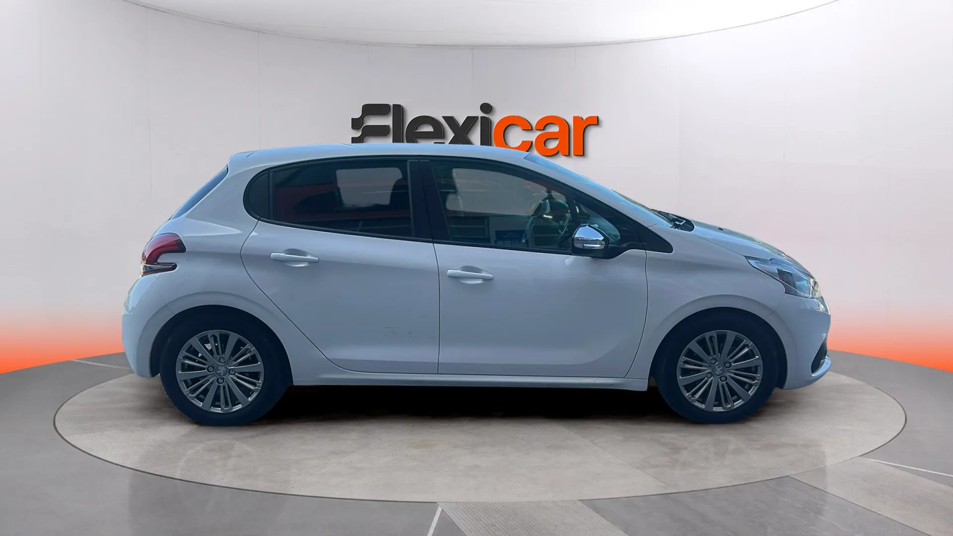 Peugeot 208 Signature BlueHDi - foto 4