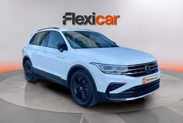 volkswagen tiguan urban sport 20 tdi 110kw 150cv dsg diesel automatica bilbao 903000000253781