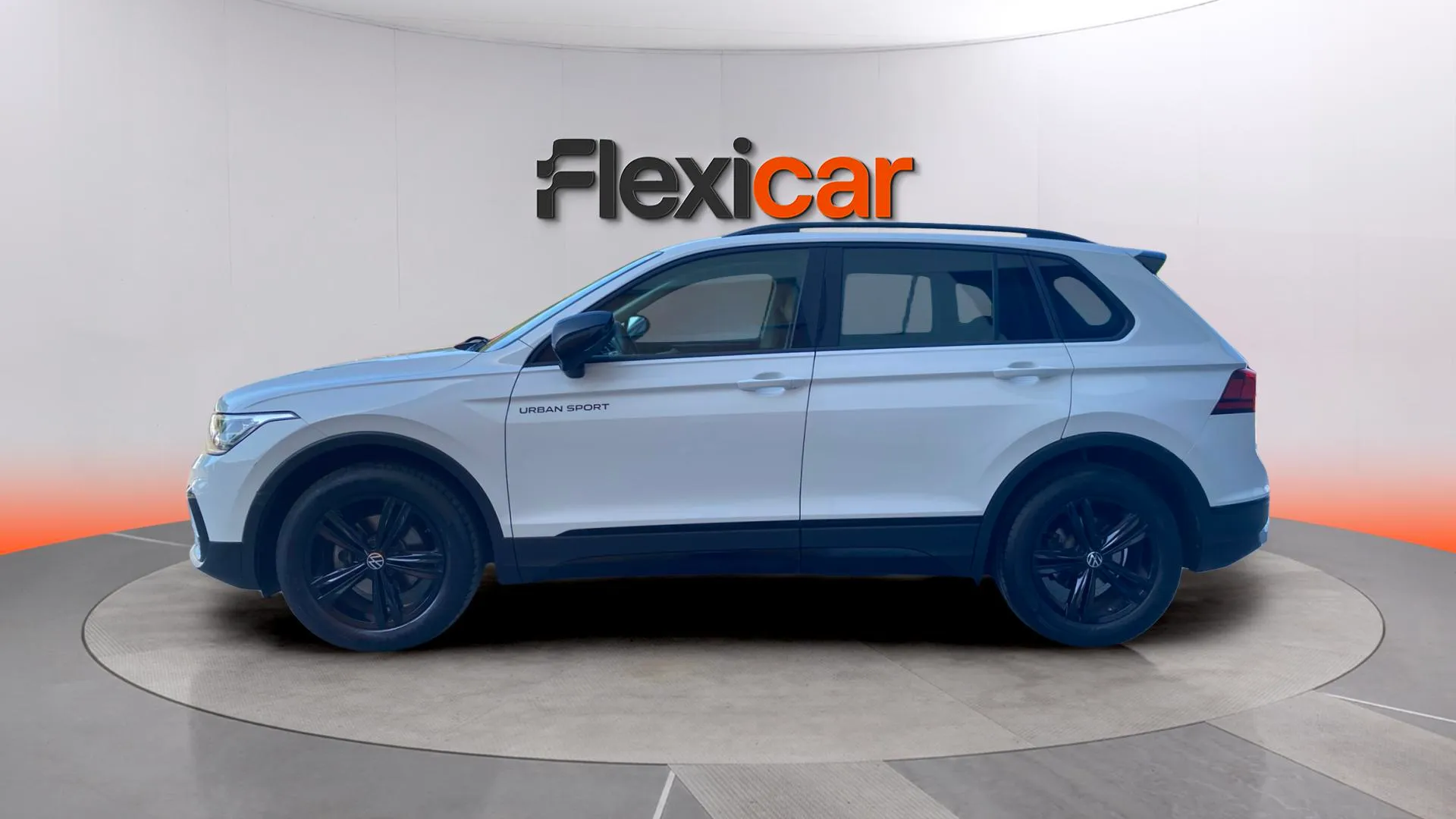 Volkswagen Tiguan Urban Sport 2.0 TDI DSG - foto 5