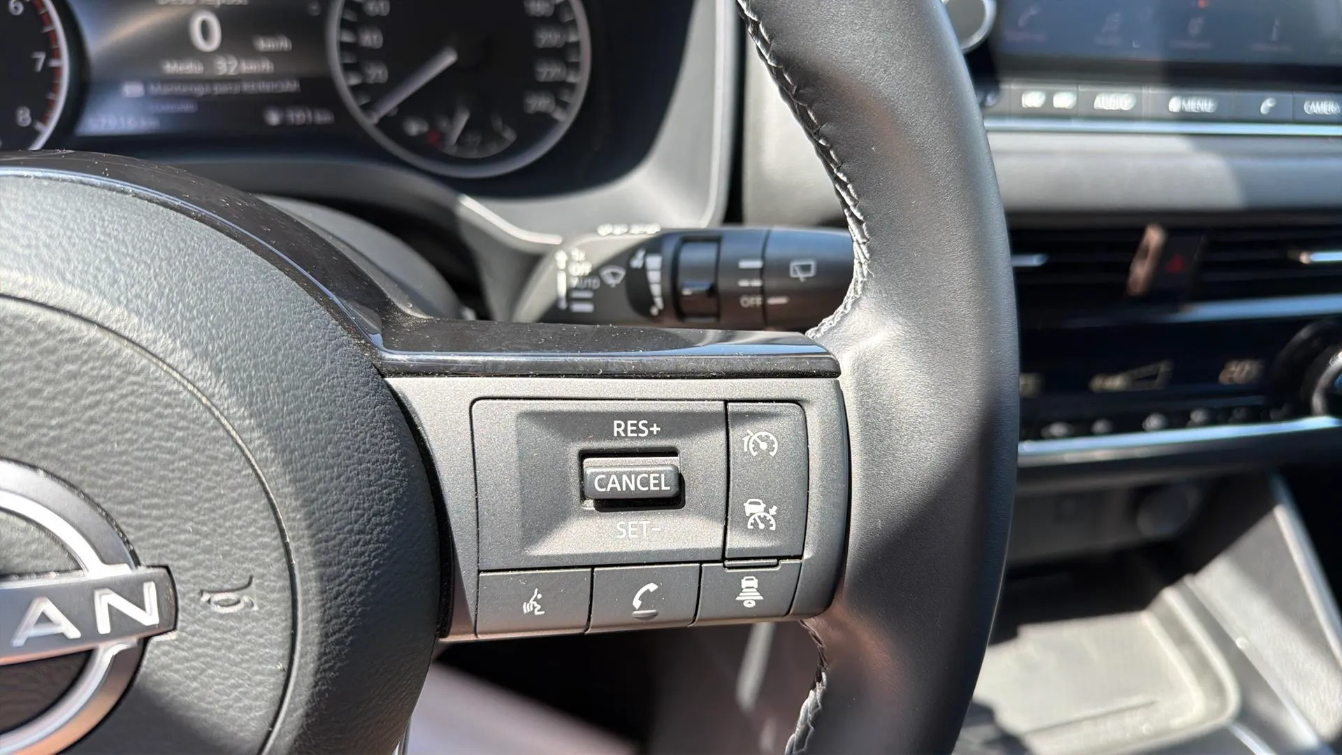 Nissan Qashqai DIG-T mHEV 4x2 Acenta - foto 17