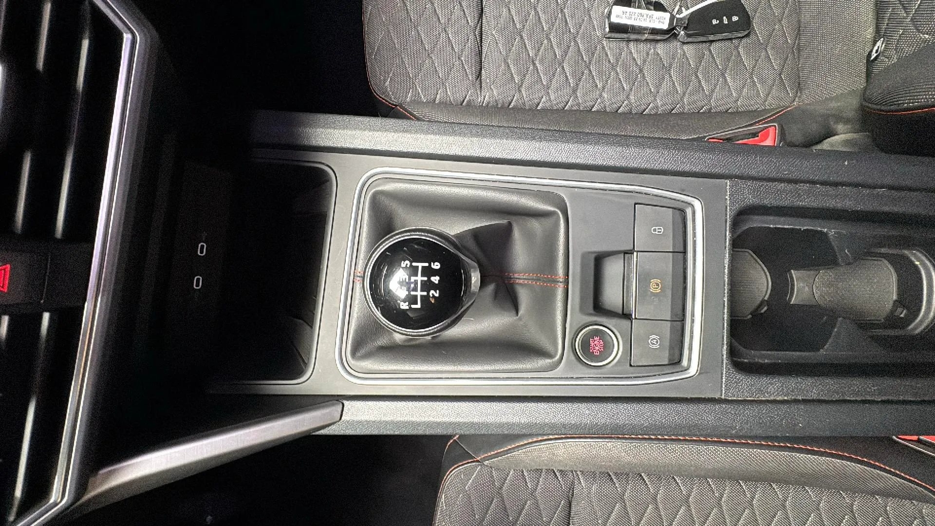 SEAT León 1.0 TSI FR 25 Aniversario - foto 13