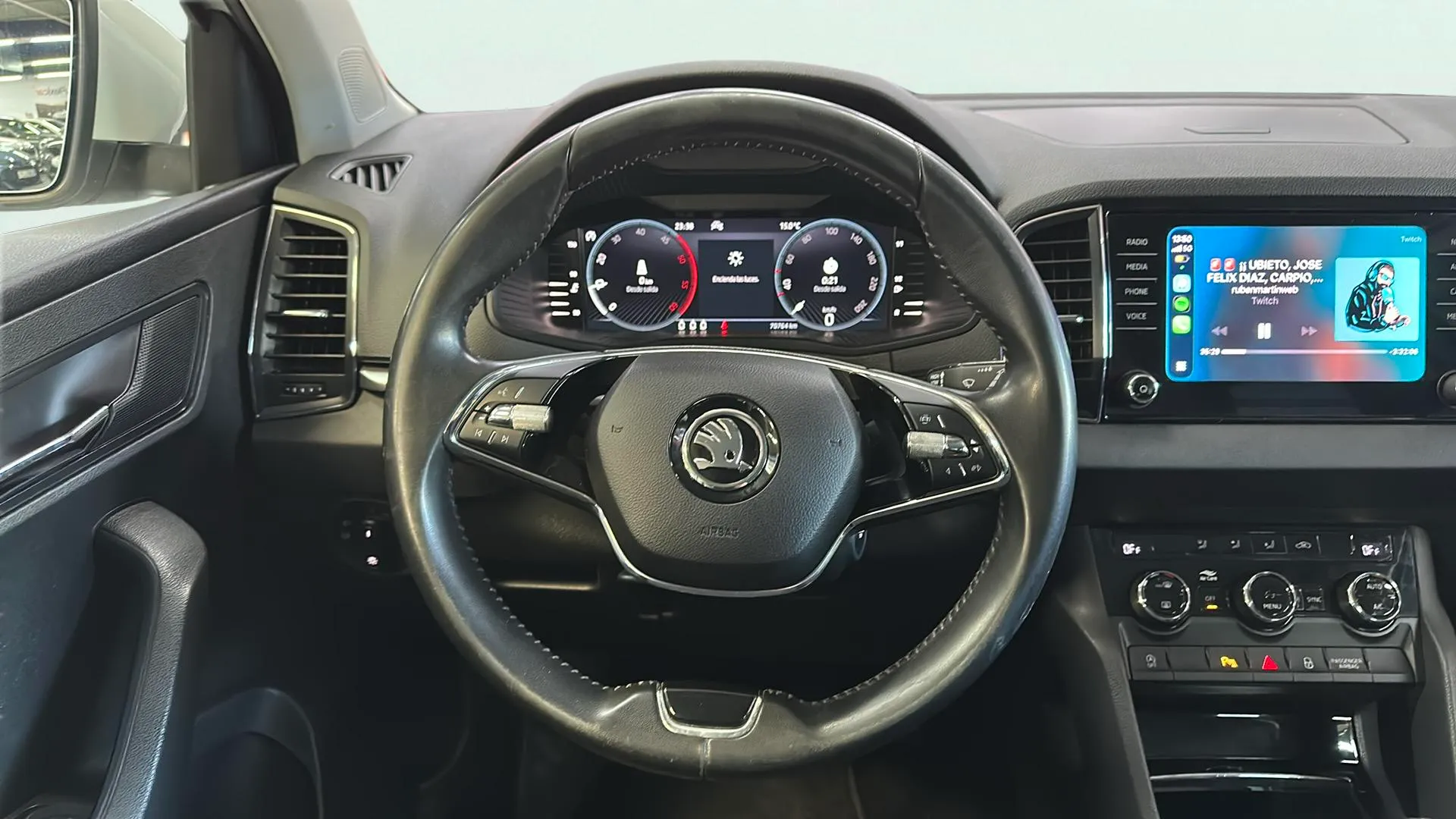 Škoda Karoq 2.0 TDI Ambition - foto 7