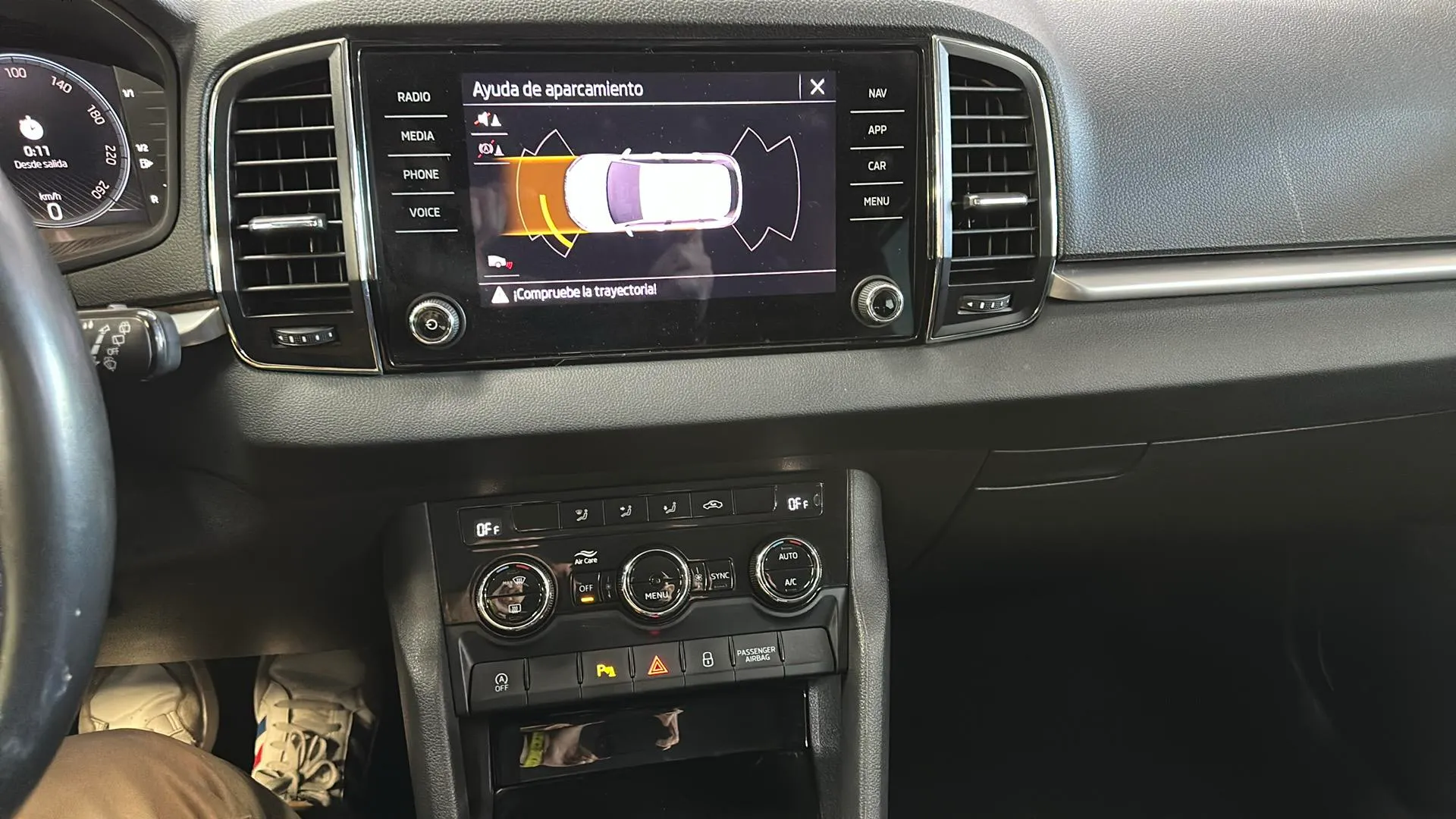 Škoda Karoq 2.0 TDI Ambition - foto 6