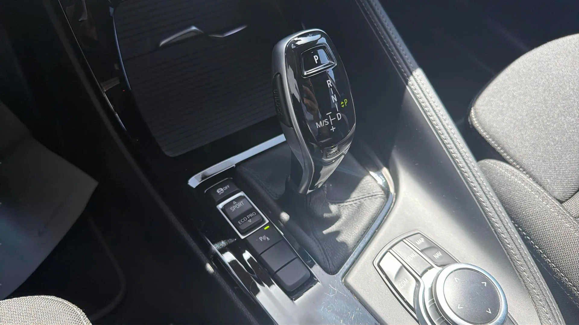 BMW X2 sDrive18i - foto 17