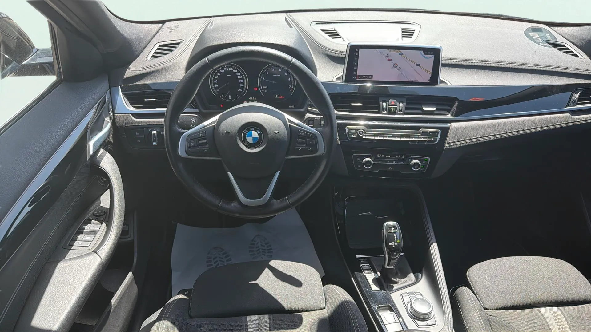 BMW X2 sDrive18i - foto 8