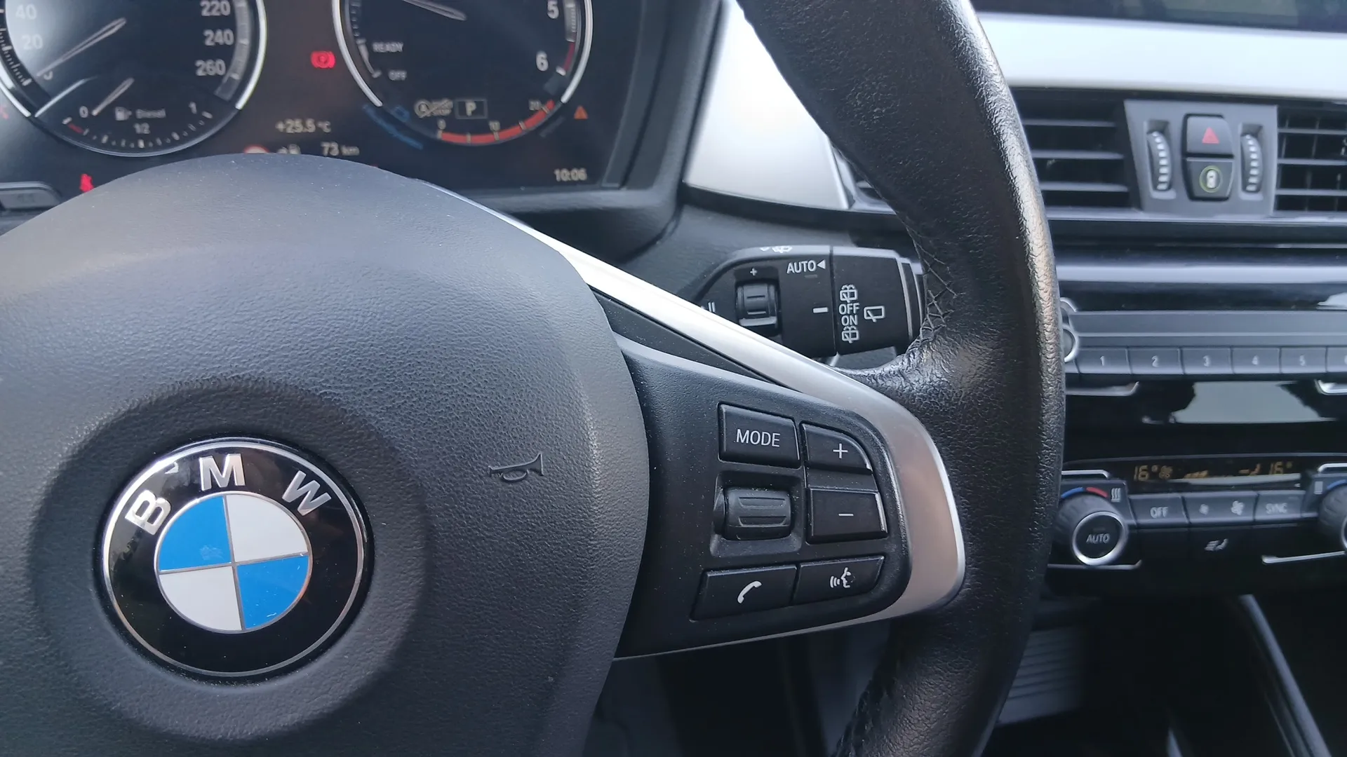 BMW X1 sDrive18d - foto 11