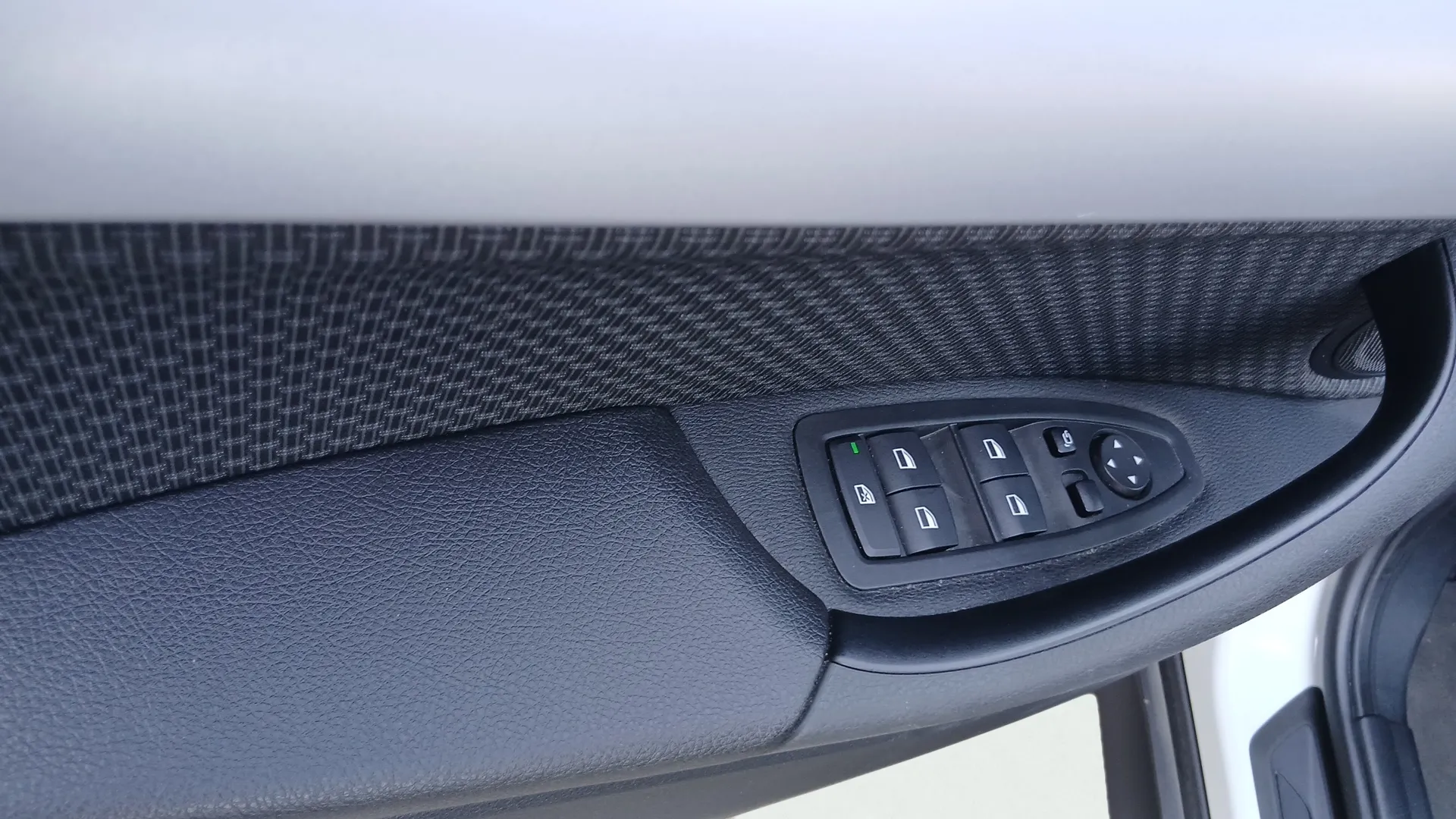 BMW X1 sDrive18d - foto 16