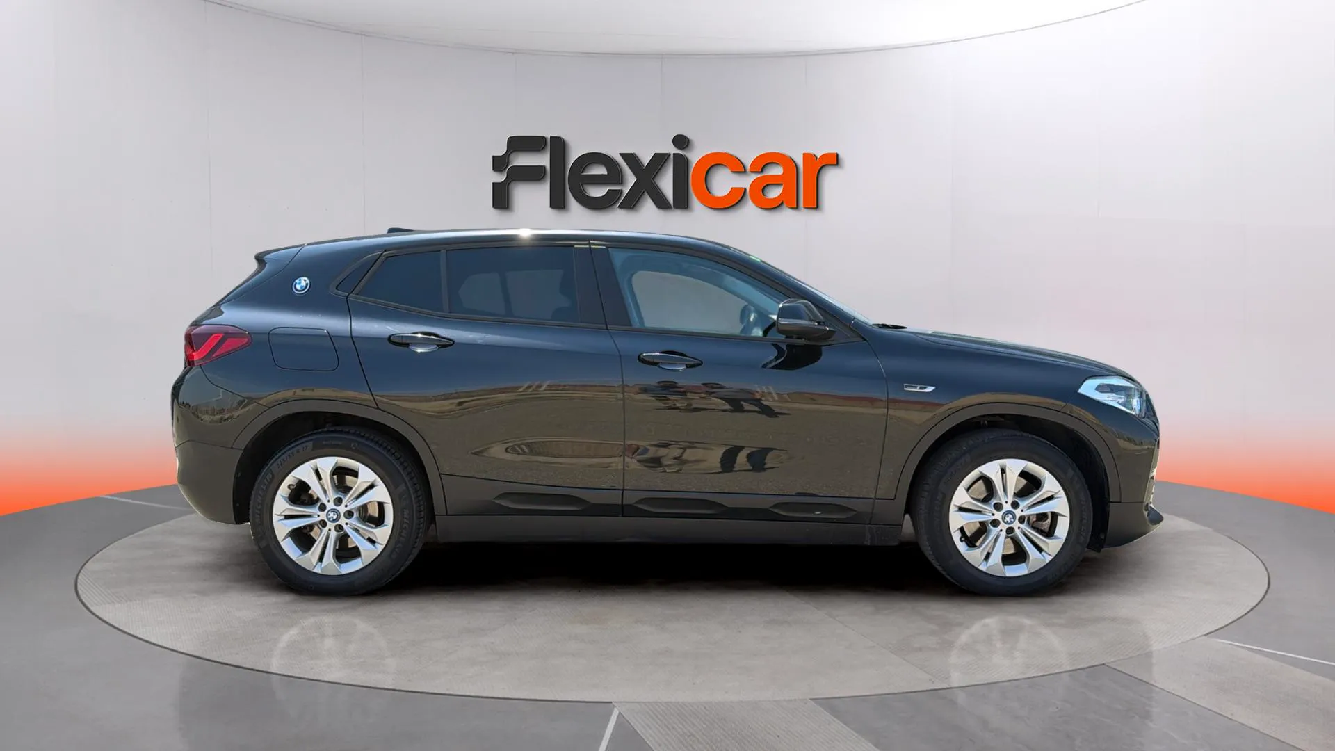 BMW X2 xDrive25e - foto 2