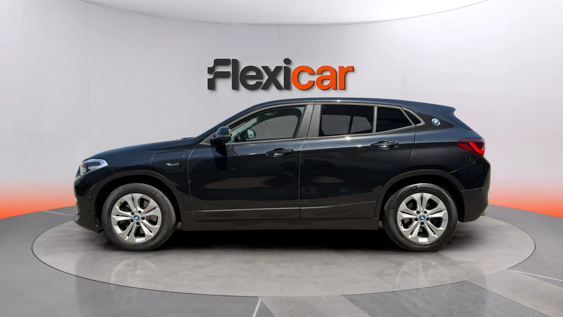 BMW X2 xDrive25e - foto 5