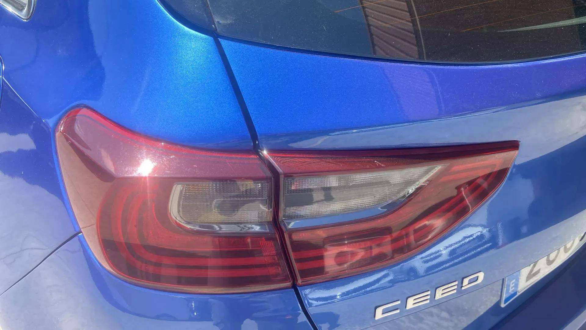Kia Ceed 1.6 MHEV iMT Drive - foto 11
