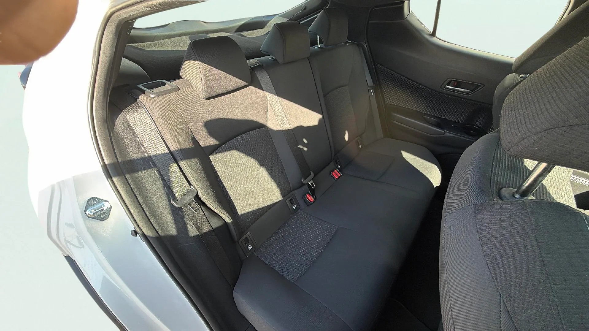 Toyota C-HR 1.8 125H Active - foto 11