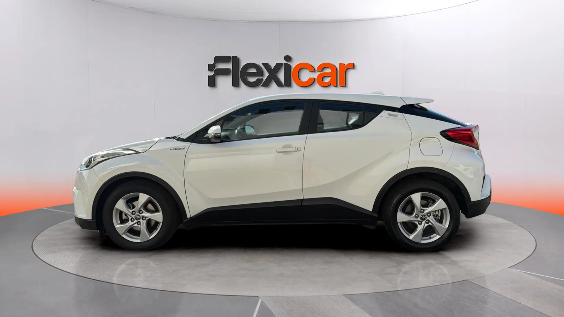 Toyota C-HR 1.8 125H Active - foto 5