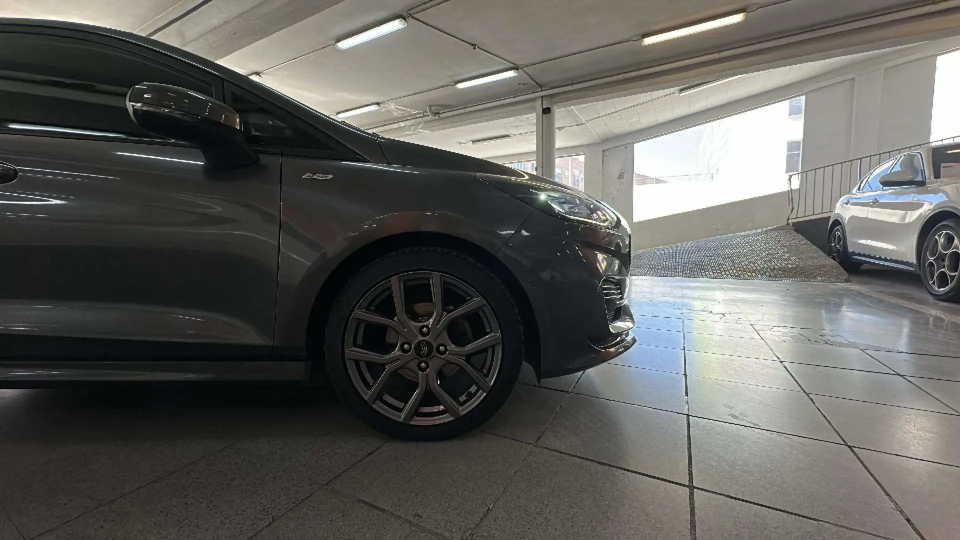 Ford Fiesta 1.0 EcoBoost MHEV ST-Line X - foto 17