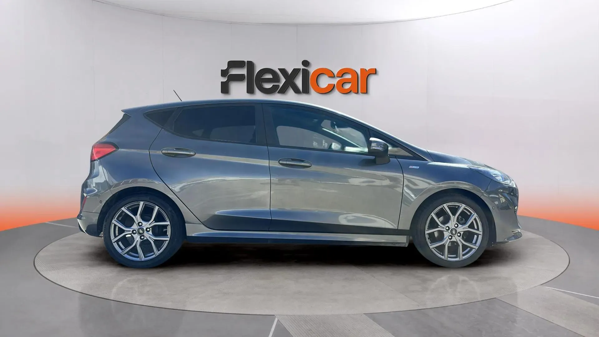 Ford Fiesta 1.0 EcoBoost MHEV Active - foto 8