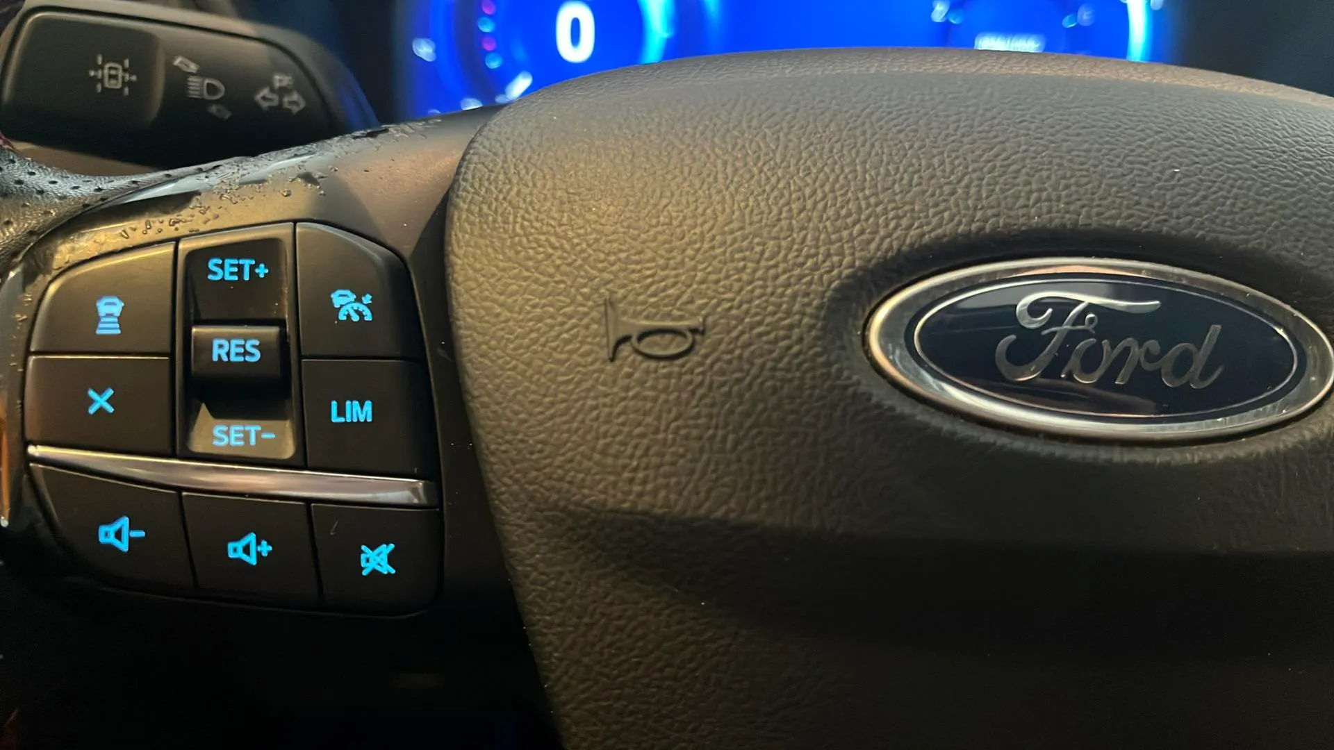 Ford Kuga ST-Line 1.5T EcoBoost - foto 11