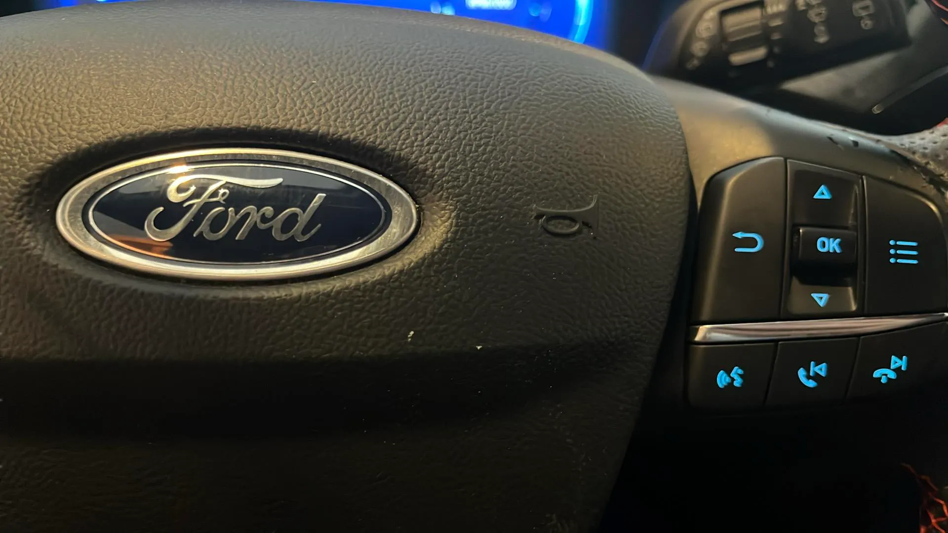 Ford Kuga ST-Line 1.5T EcoBoost - foto 13