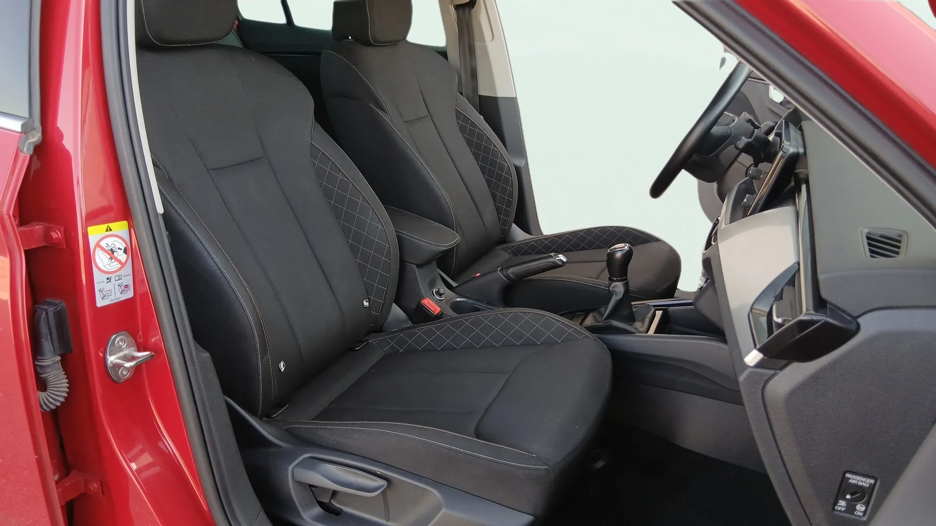 Škoda Kamiq 1.0 TSI Emotion - foto 11