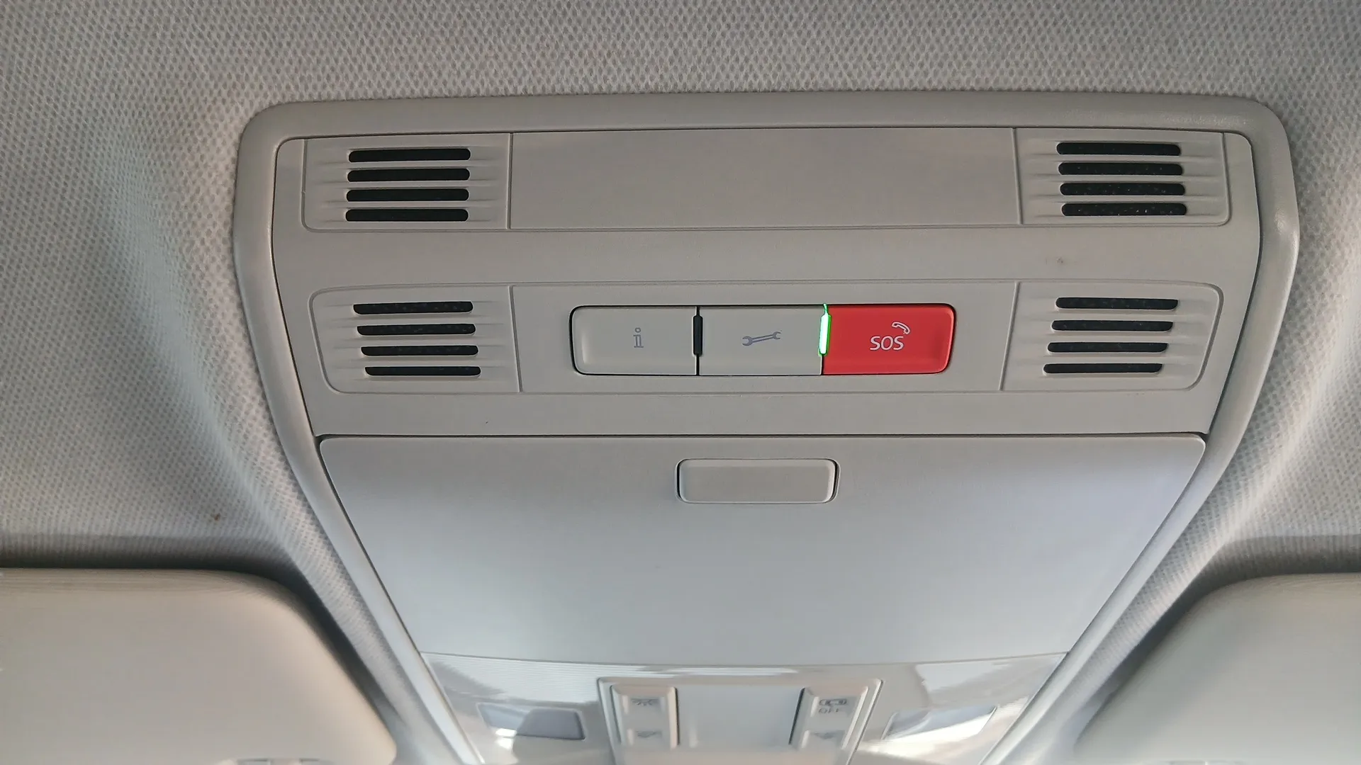 Škoda Kamiq 1.0 TSI Emotion - foto 25