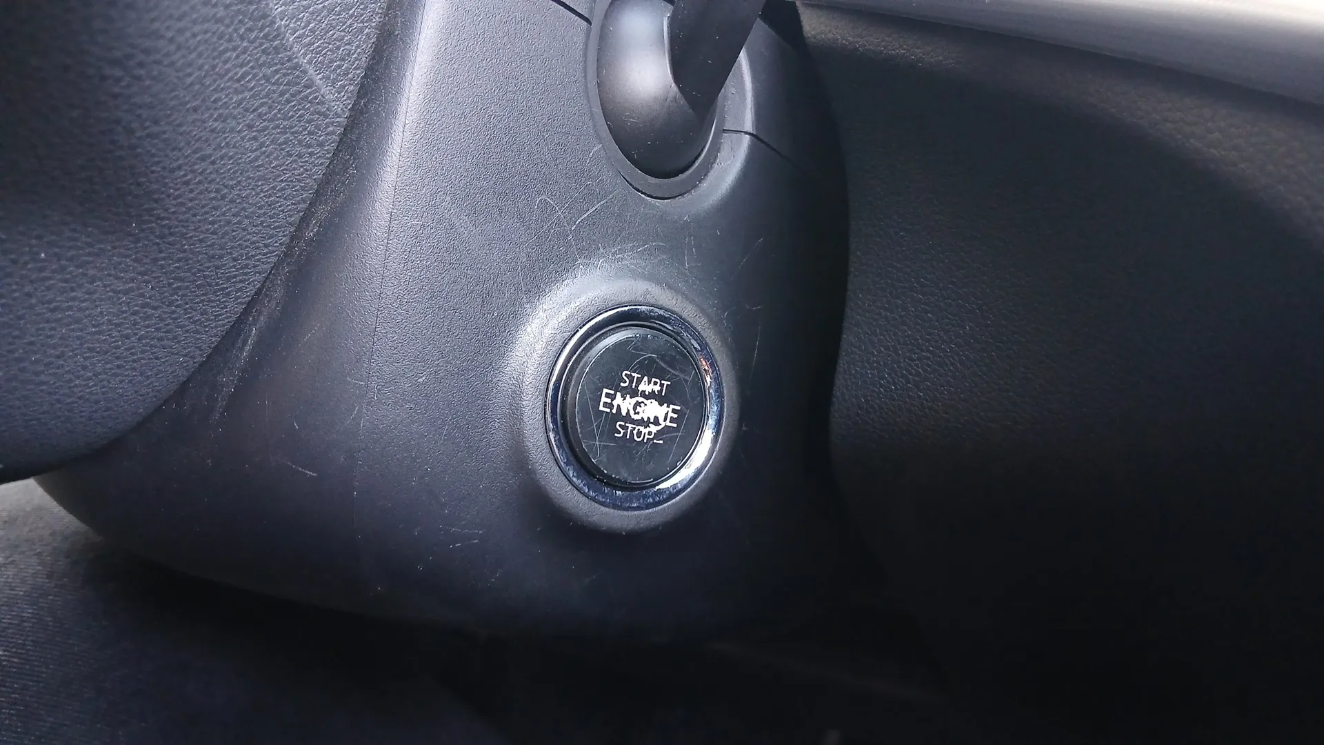 Škoda Kamiq 1.0 TSI Emotion - foto 26