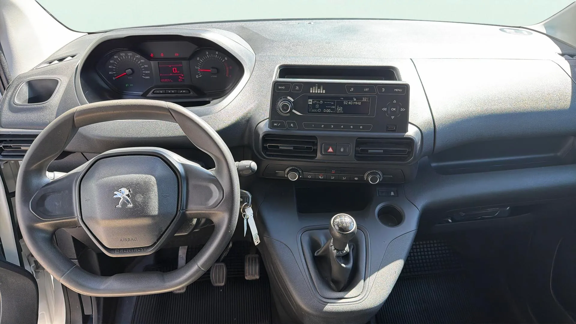 Peugeot Partner Furgón Diesel Partner 1.5BlueHDI Pro Standard 600kg 100 - foto 8