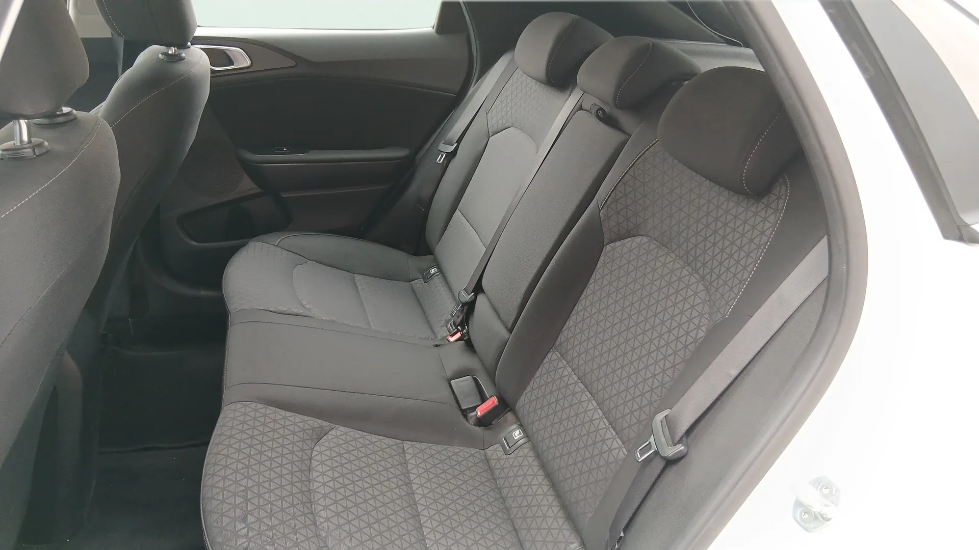 Kia XCeed 1.0 T-GDi Drive - foto 18