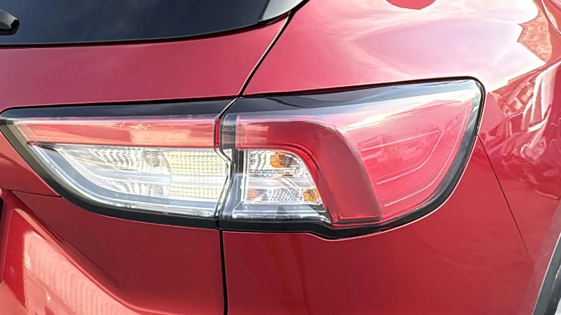 Ford Kuga Titanium 1.5T EcoBoost - foto 11