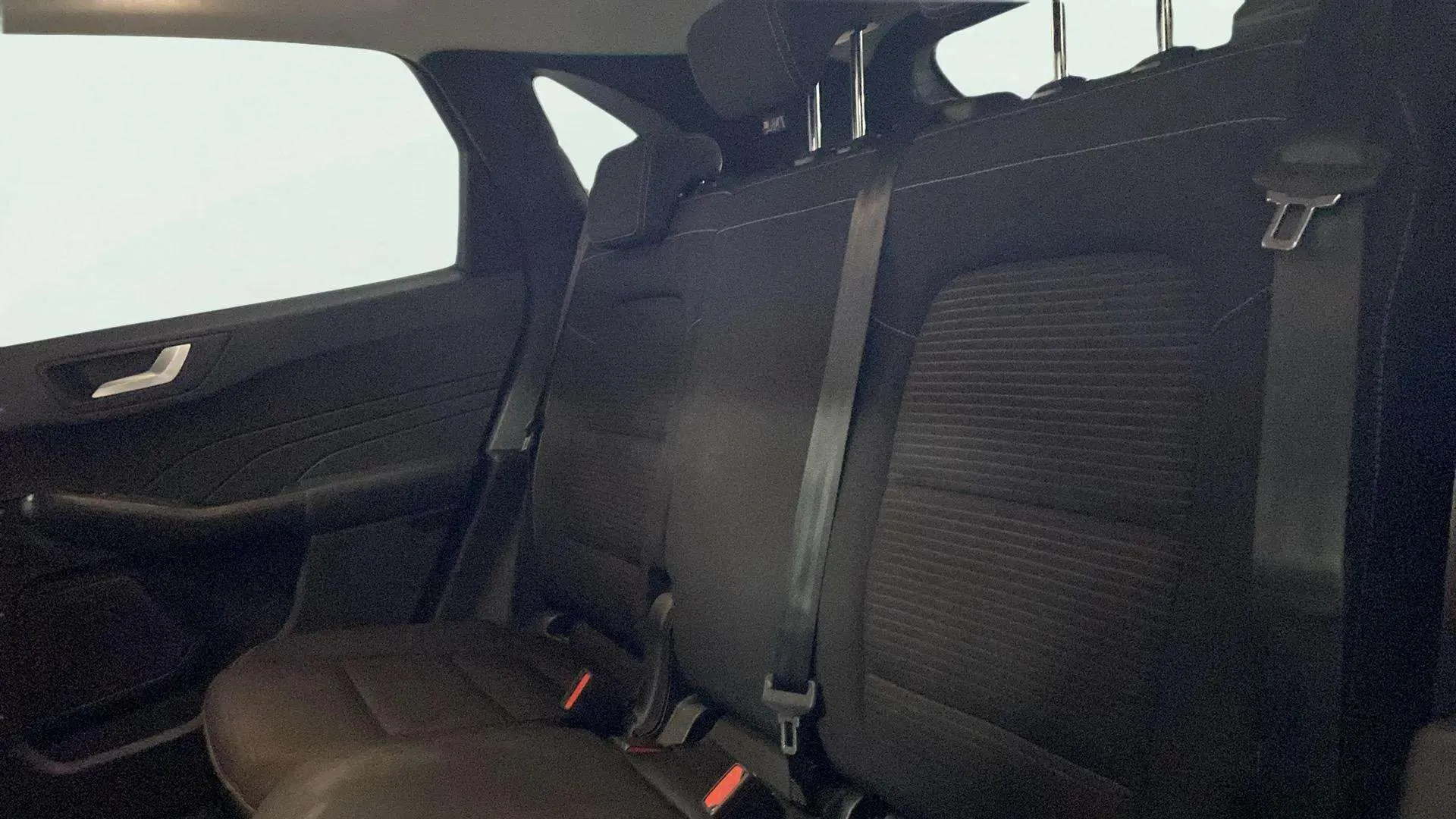 Ford Kuga Titanium 1.5T EcoBoost - foto 23