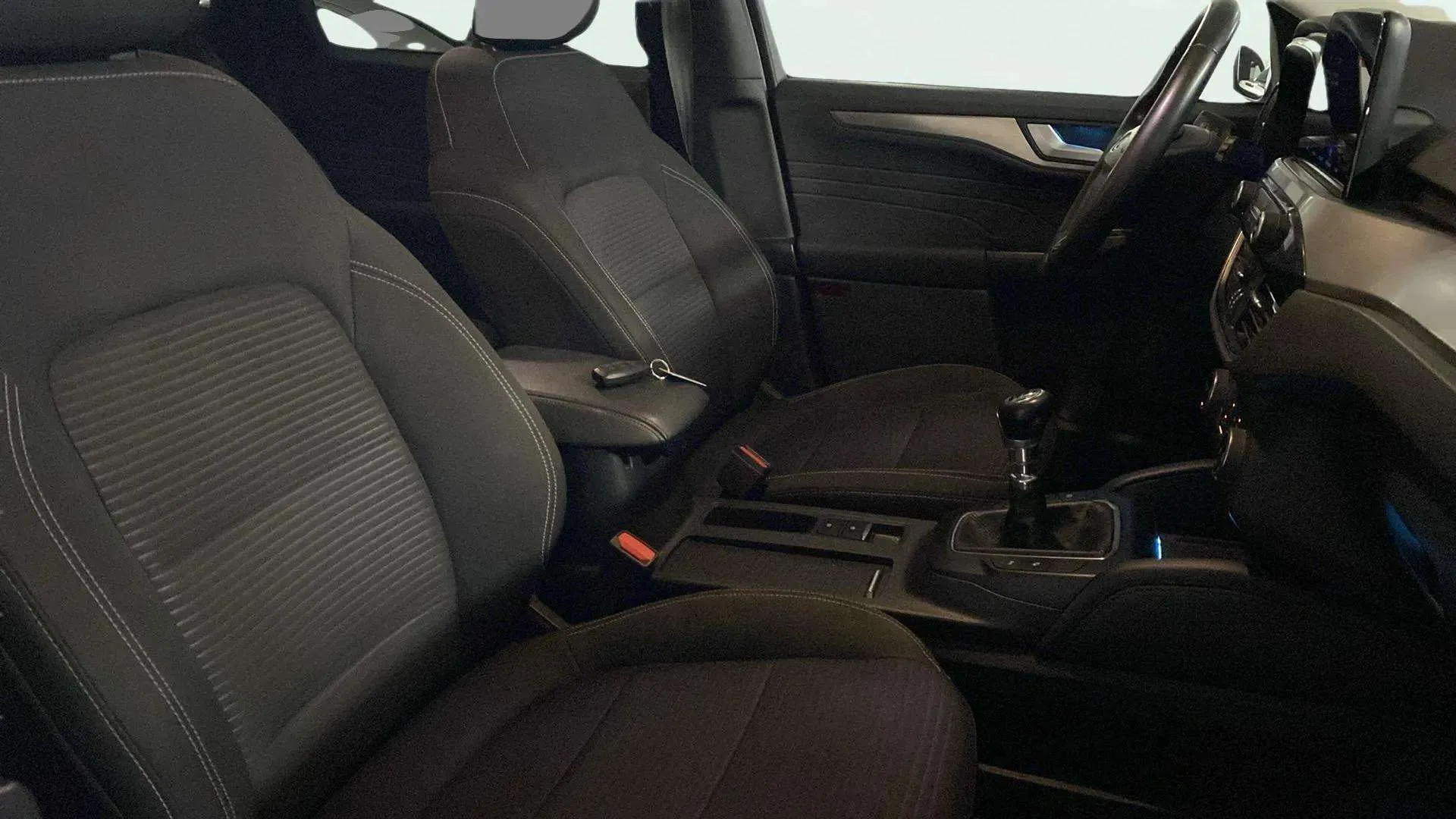 Ford Kuga Titanium 1.5T EcoBoost - foto 22