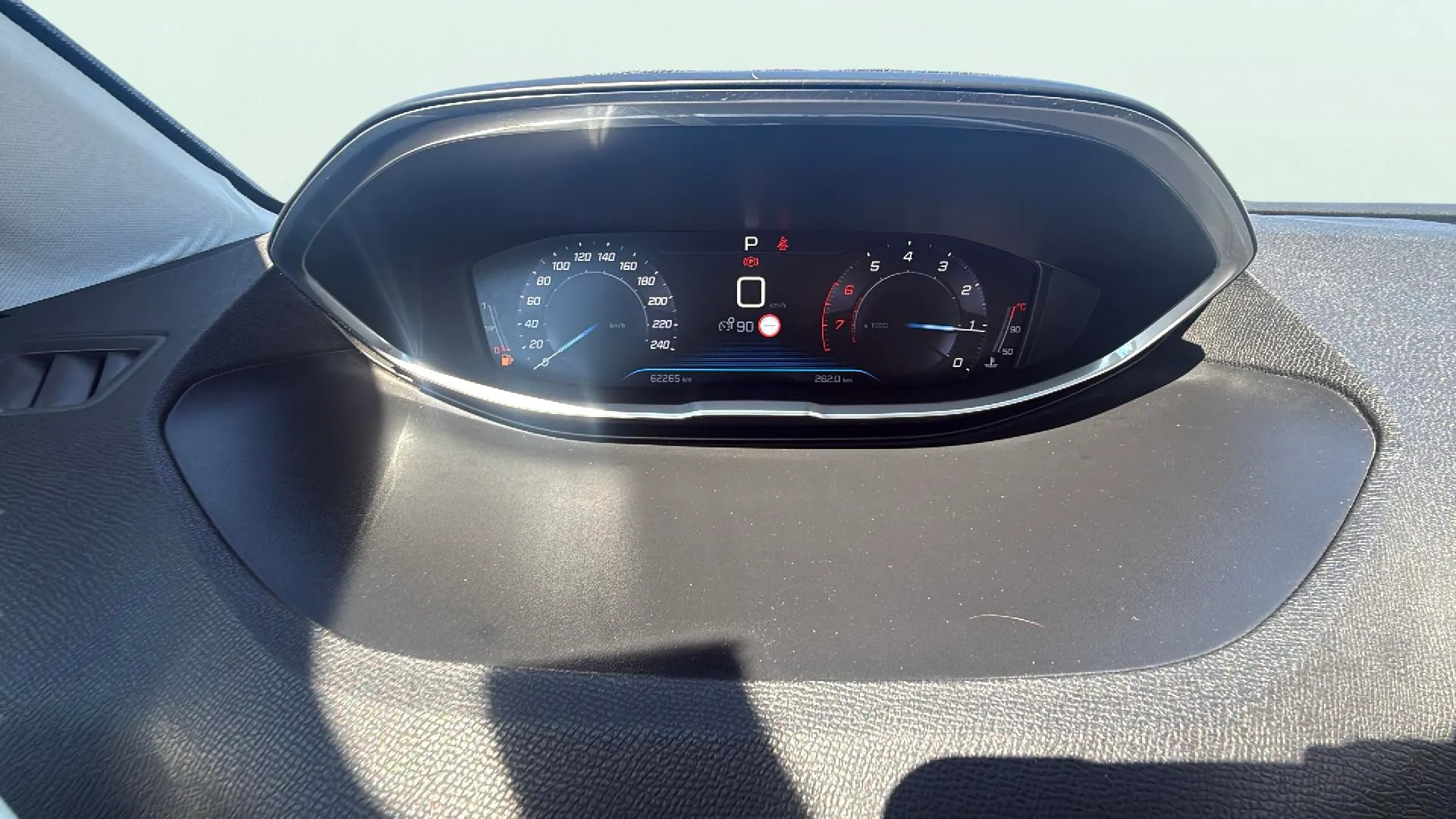 Peugeot 3008 1.2 PureTech Active EAT6 - foto 11