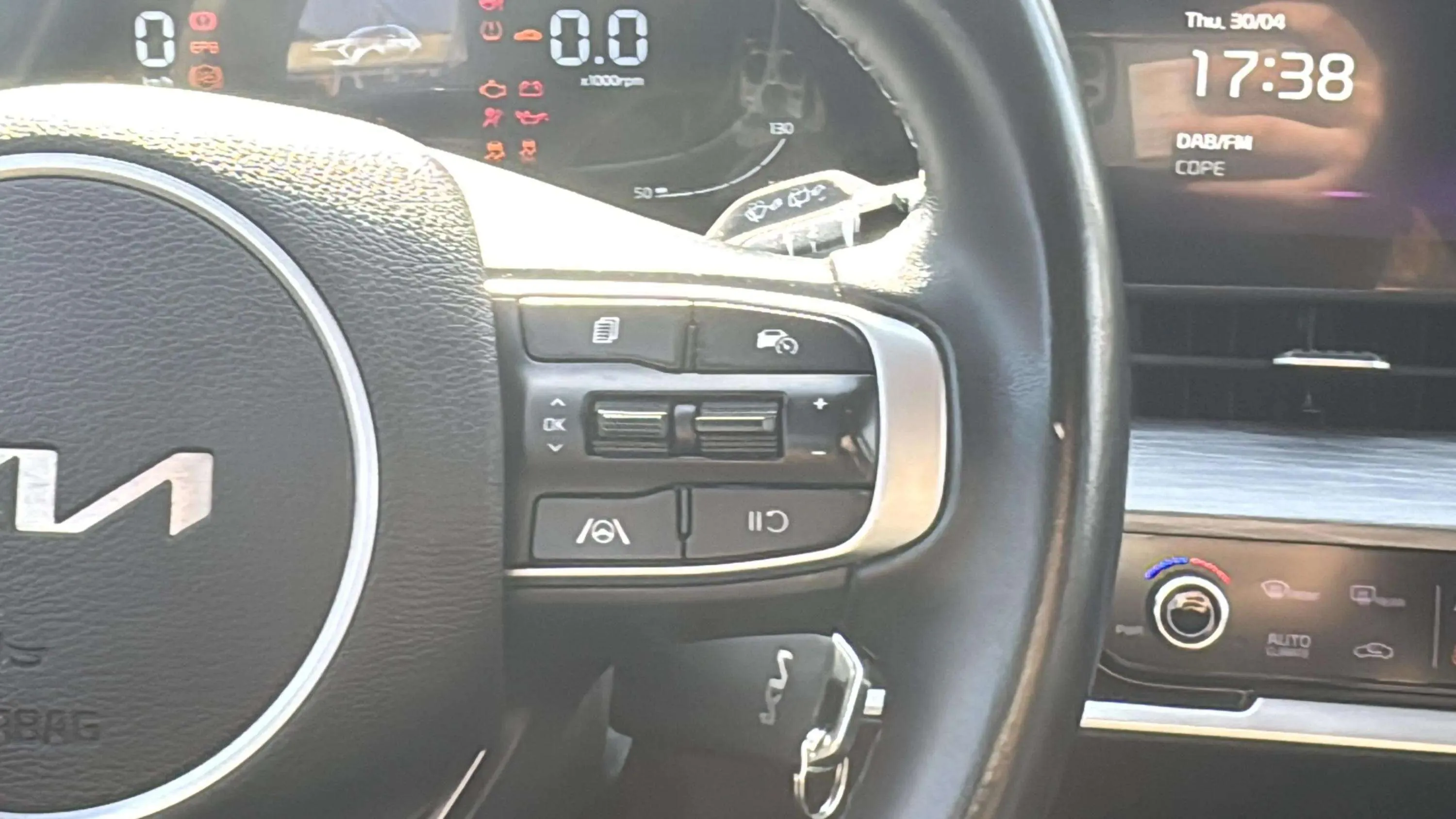 Kia Sportage 1.6 CRDi MHEV Business 4x2 - foto 16
