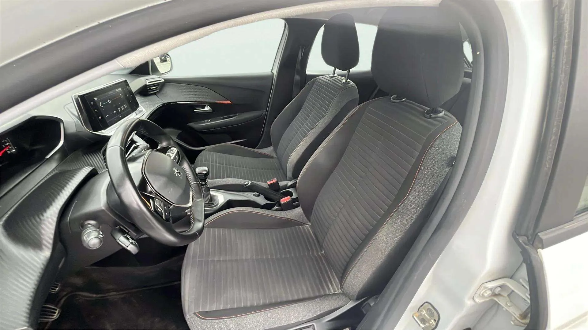 Peugeot 208 BlueHDi Active - foto 11