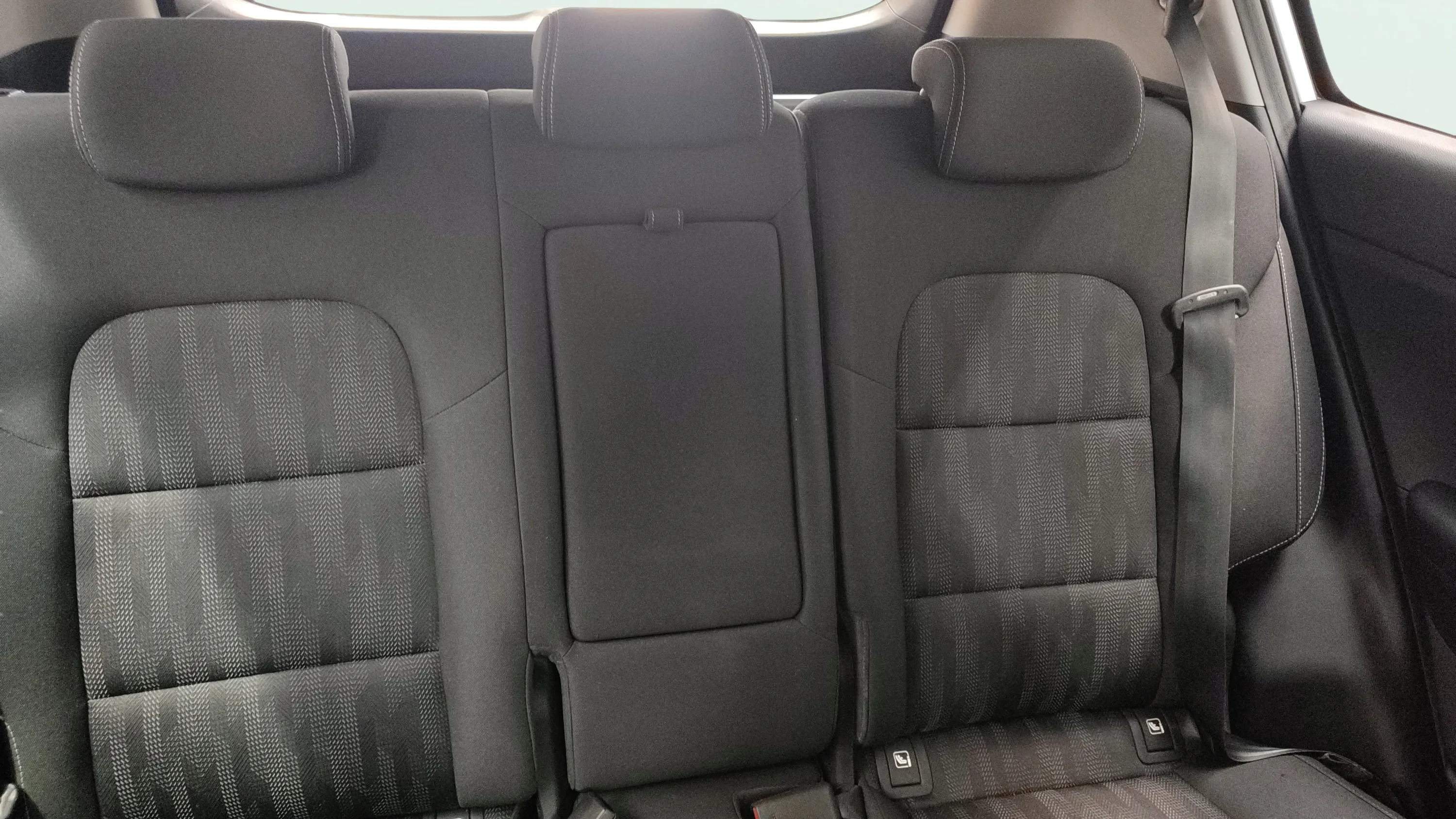 Kia Sportage 1.6 MHEV Business 4x4 - foto 19