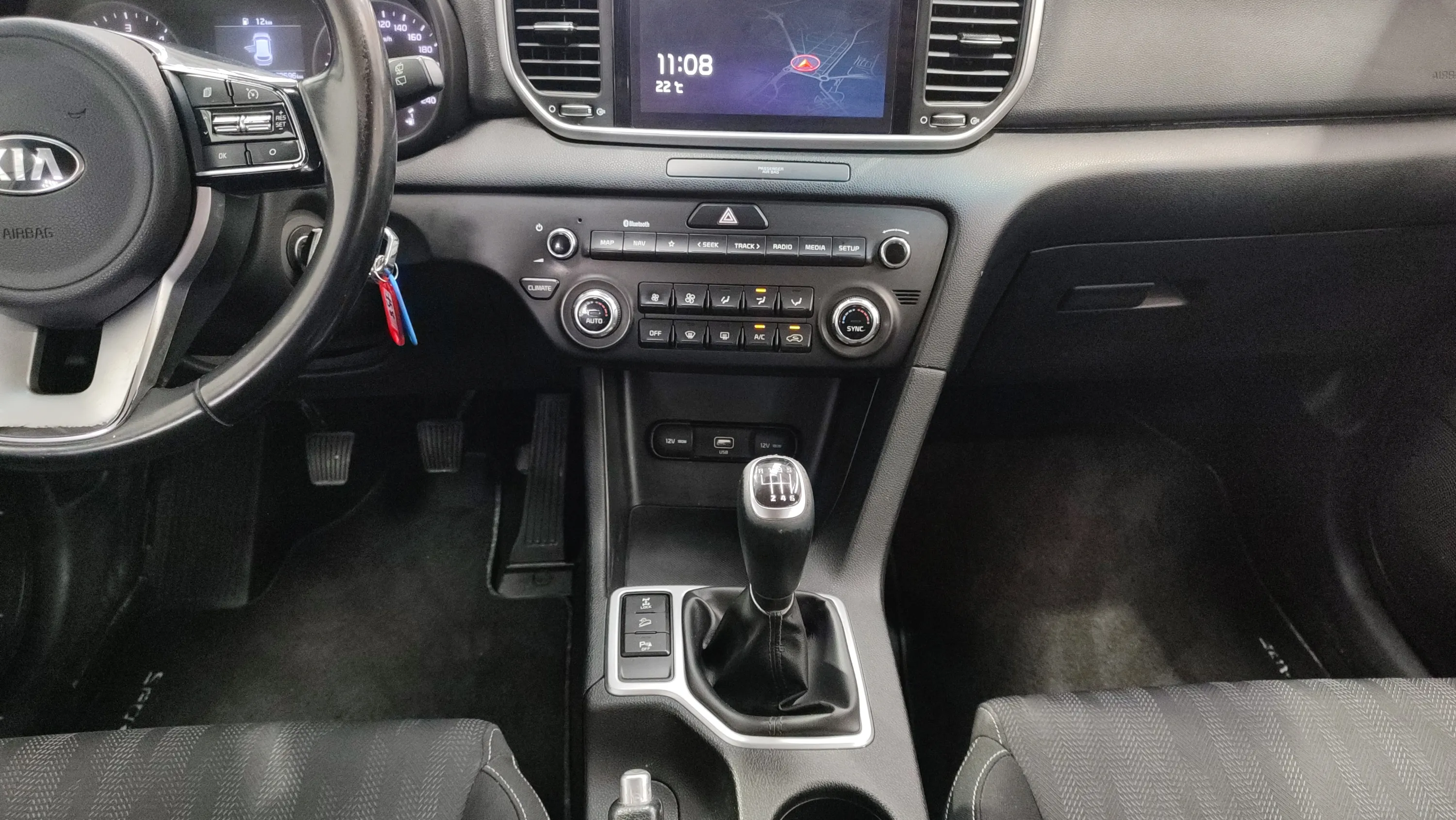 Kia Sportage 1.6 MHEV Business 4x4 - foto 13
