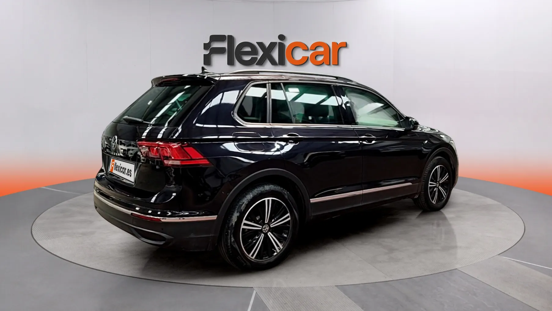 Volkswagen Tiguan Life 2.0 TDI DSG - foto 8