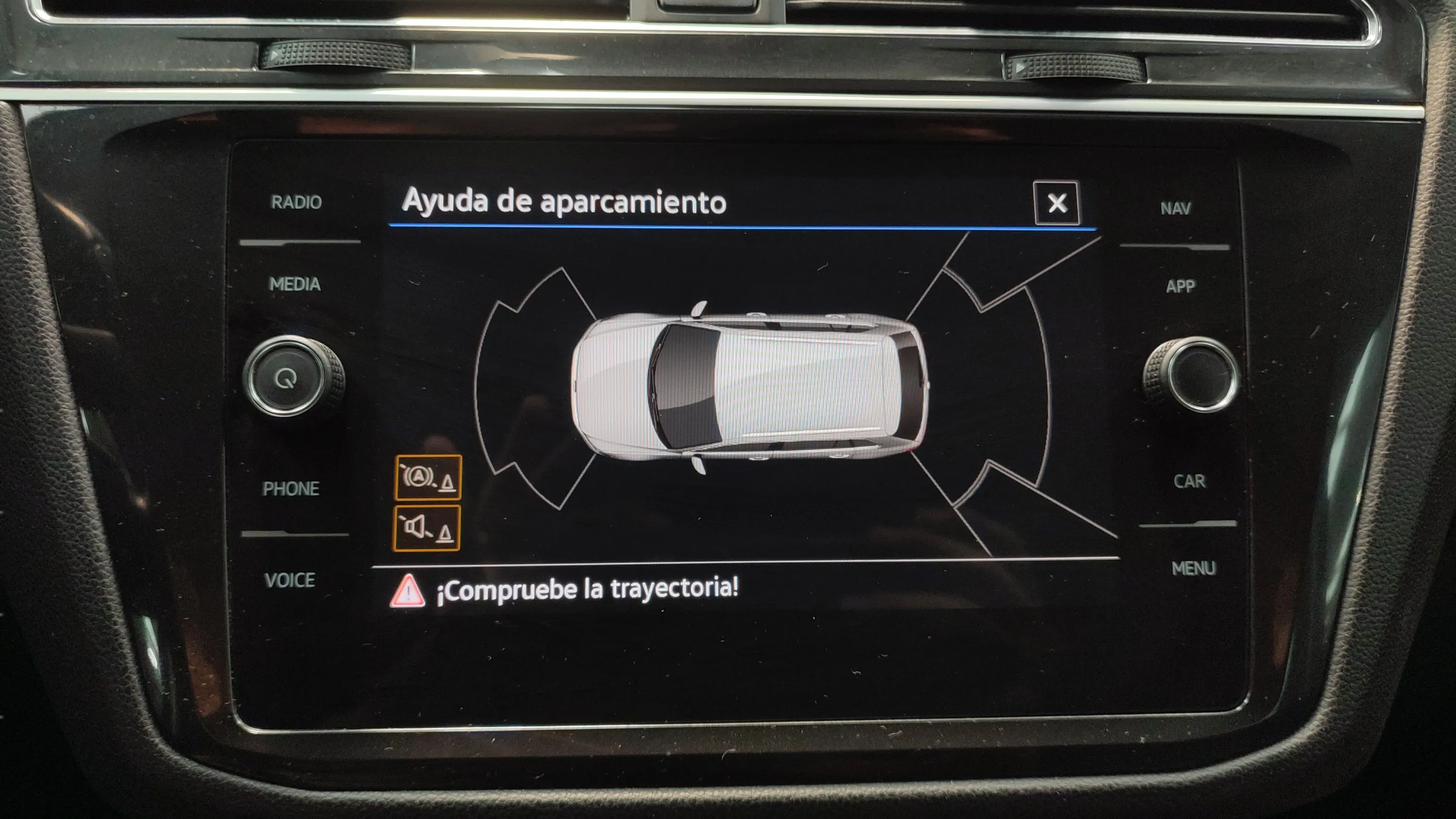 Volkswagen Tiguan Life 2.0 TDI DSG - foto 11