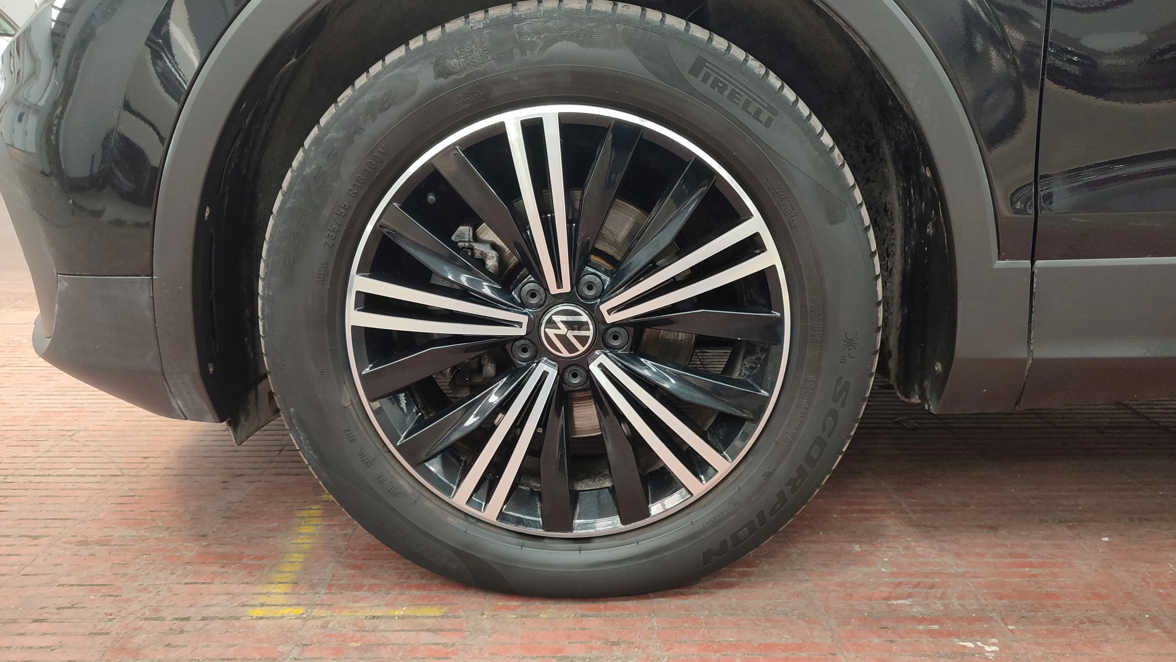 Volkswagen Tiguan Life 2.0 TDI DSG - foto 30