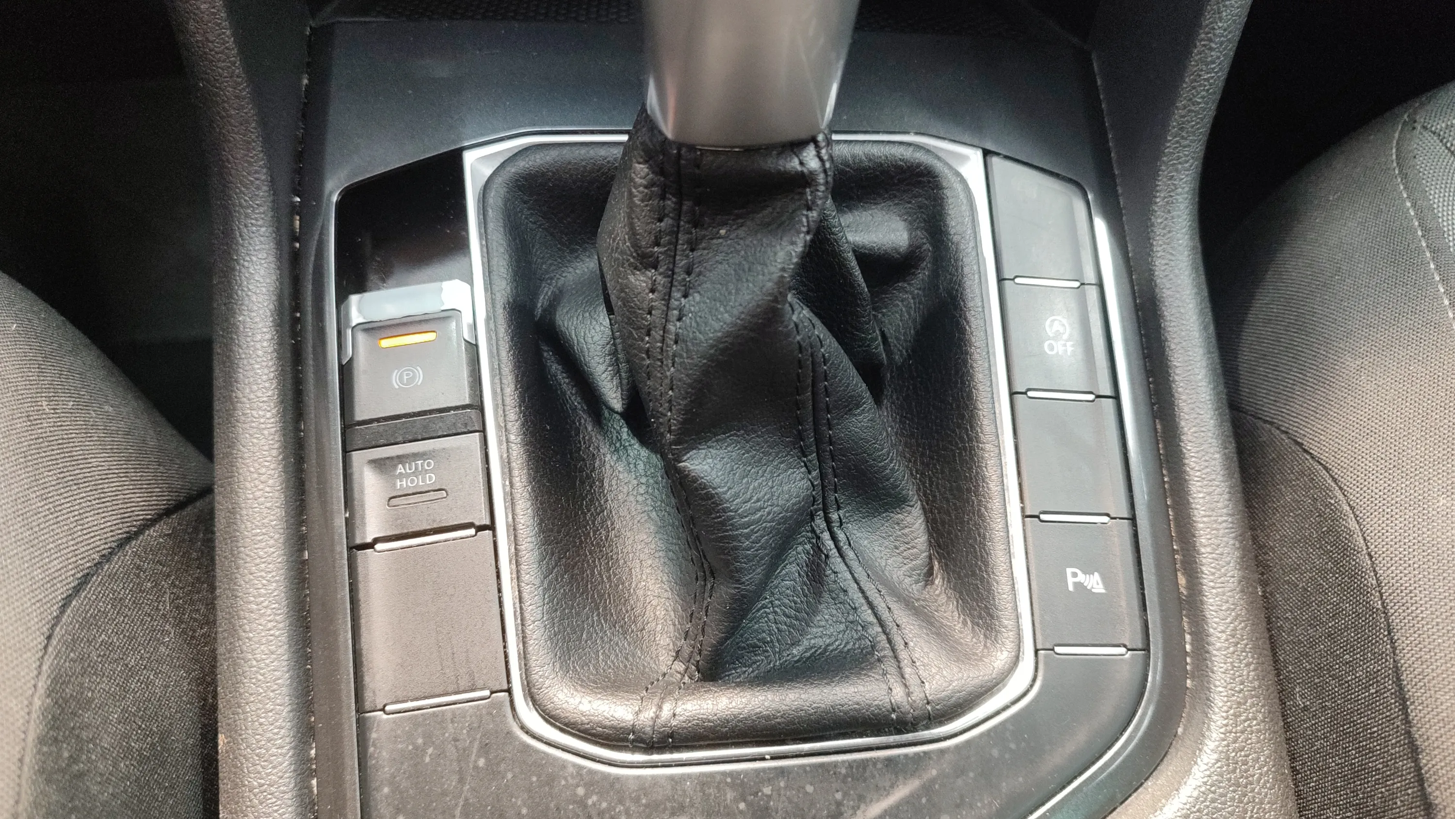 Volkswagen Tiguan Life 2.0 TDI DSG - foto 16