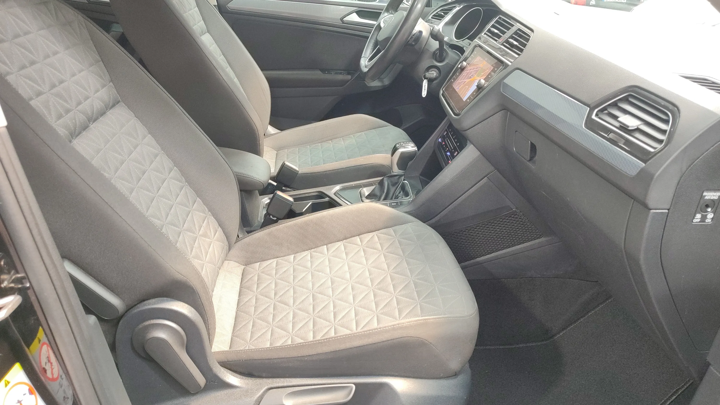Volkswagen Tiguan Life 2.0 TDI DSG - foto 24