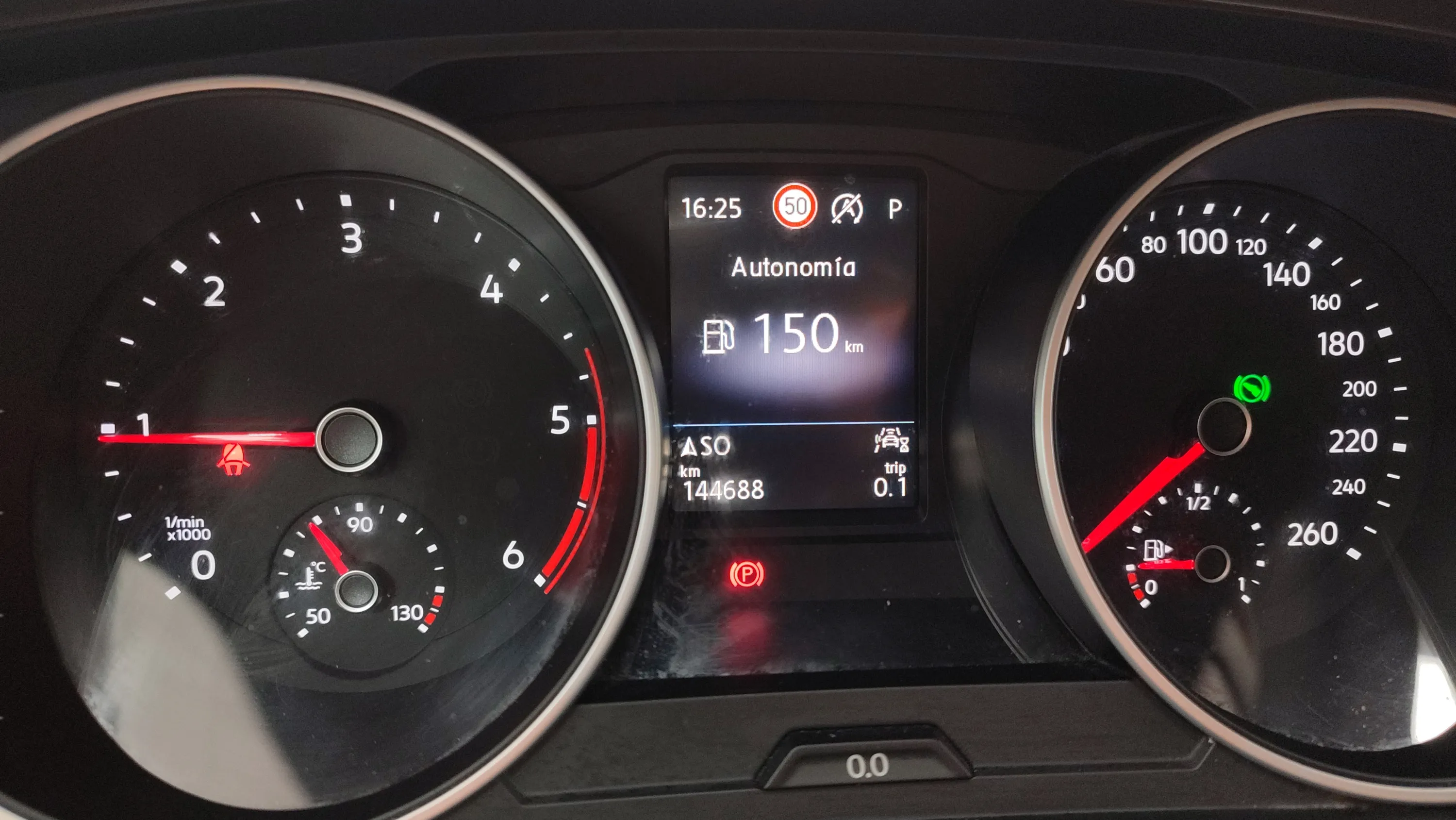 Volkswagen Tiguan Life 2.0 TDI DSG - foto 14